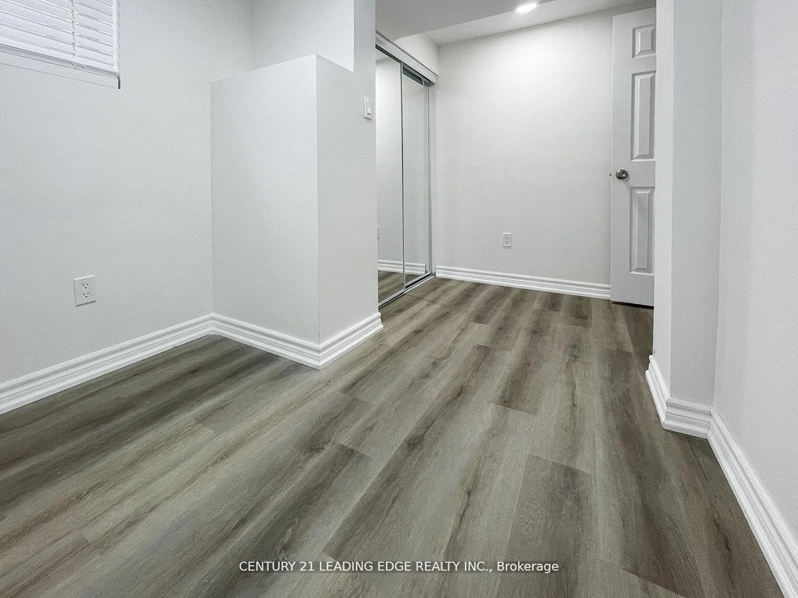 Photo 3 of Unit B, 117 Riverside Drive, Oshawa, Eastdale — HOMEH