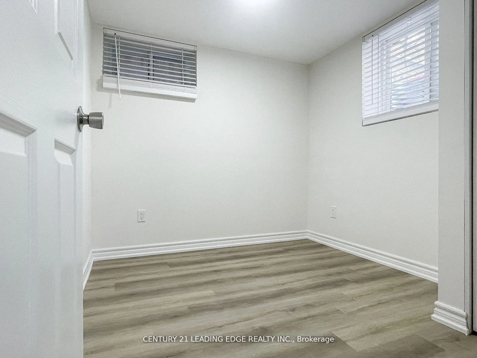 Photo 15 of Unit B, 117 Riverside Drive, Oshawa, Eastdale — HOMEH