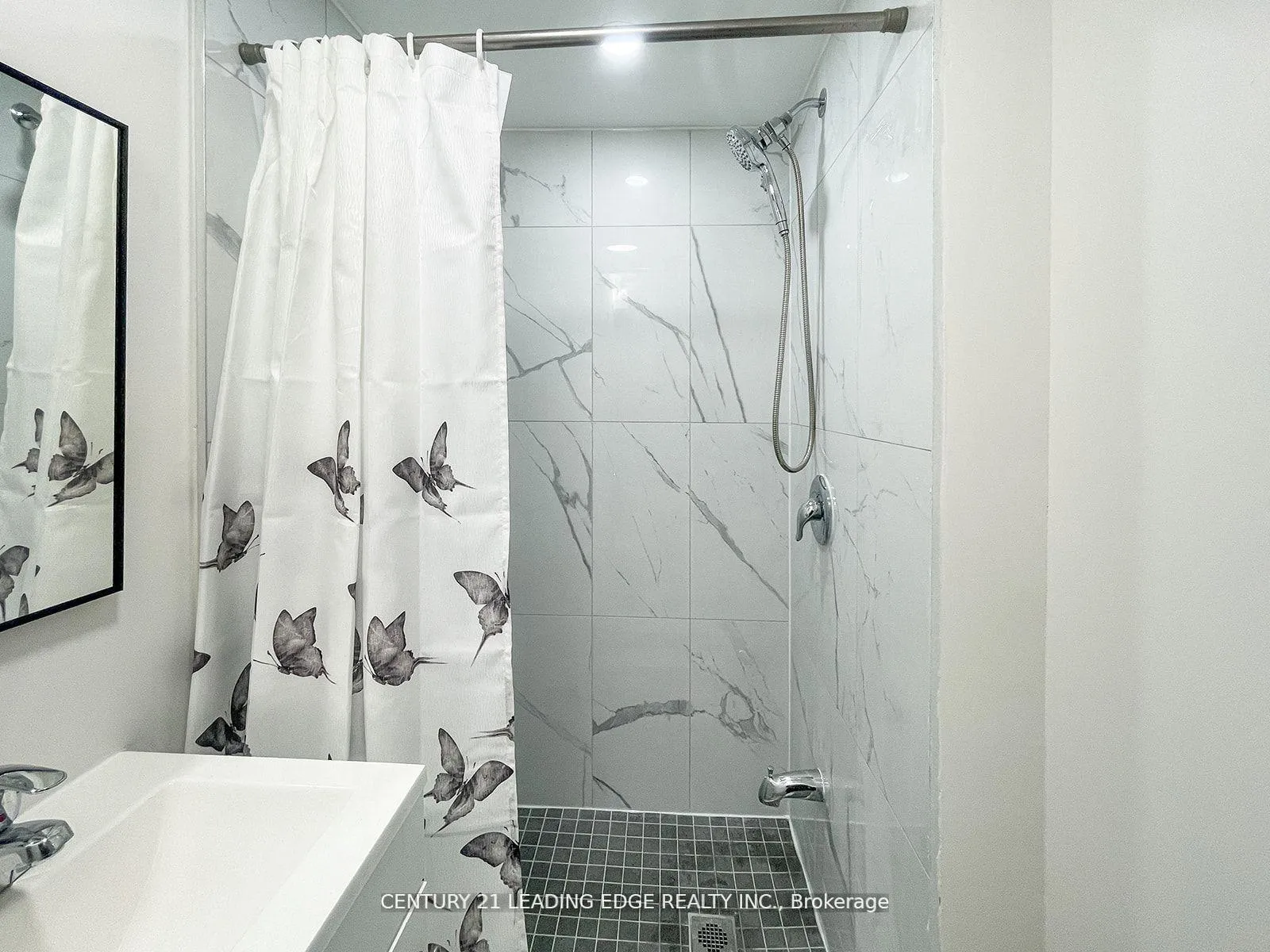 Photo 18 of Unit B, 117 Riverside Drive, Oshawa, Eastdale — HOMEH