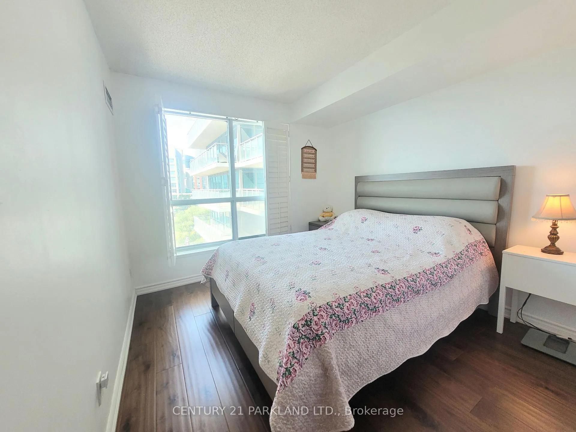 Photo 11 of Unit 718, 410 Queens Quay W, Toronto, Waterfront Communities — HOMEH