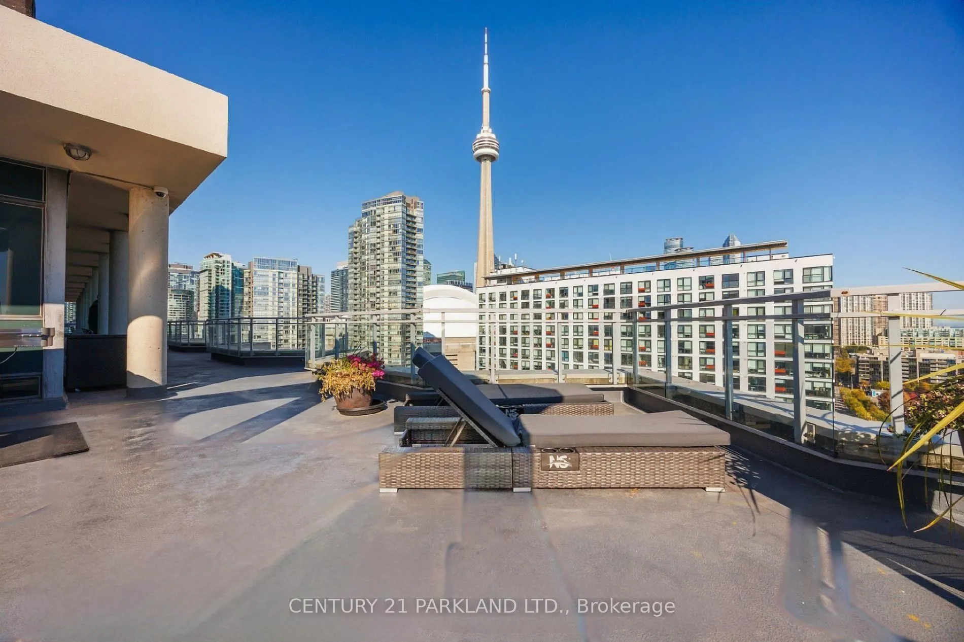 Photo 20 of Unit 718, 410 Queens Quay W, Toronto, Waterfront Communities — HOMEH