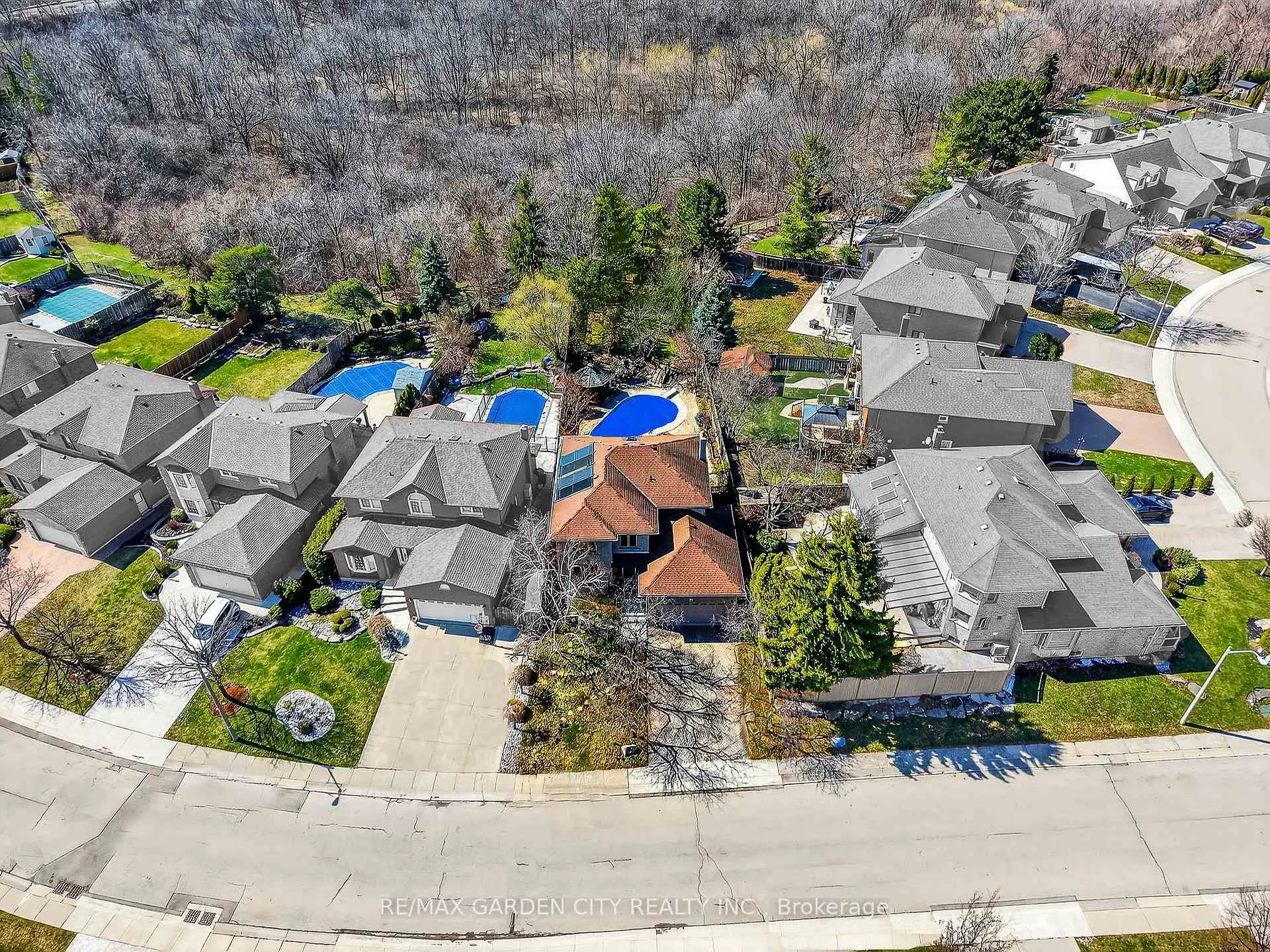 Photo 1 of 72 National Drive, Hamilton, Gershome — HOMEH