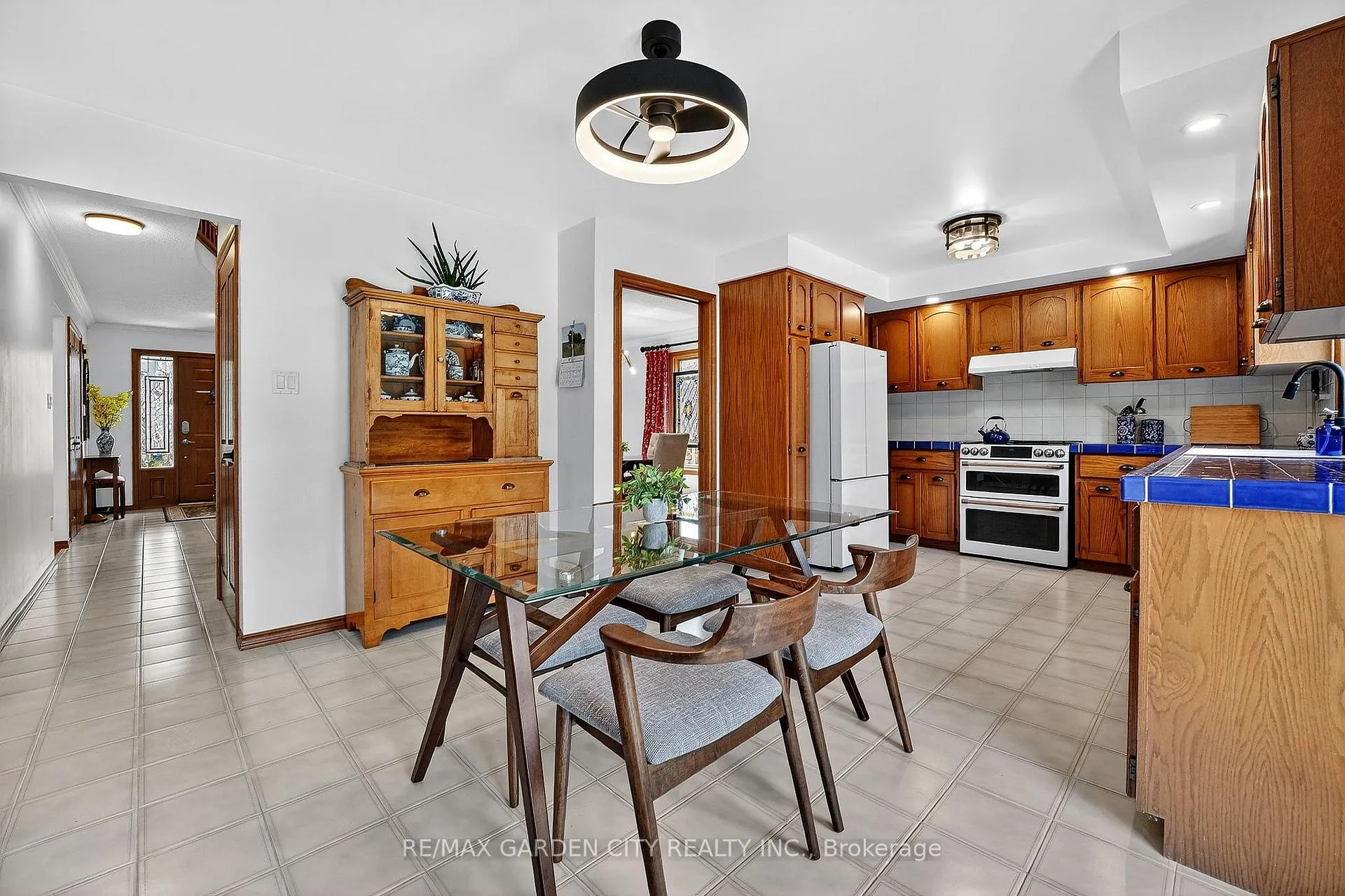 Photo 15 of 72 National Drive, Hamilton, Gershome — HOMEH