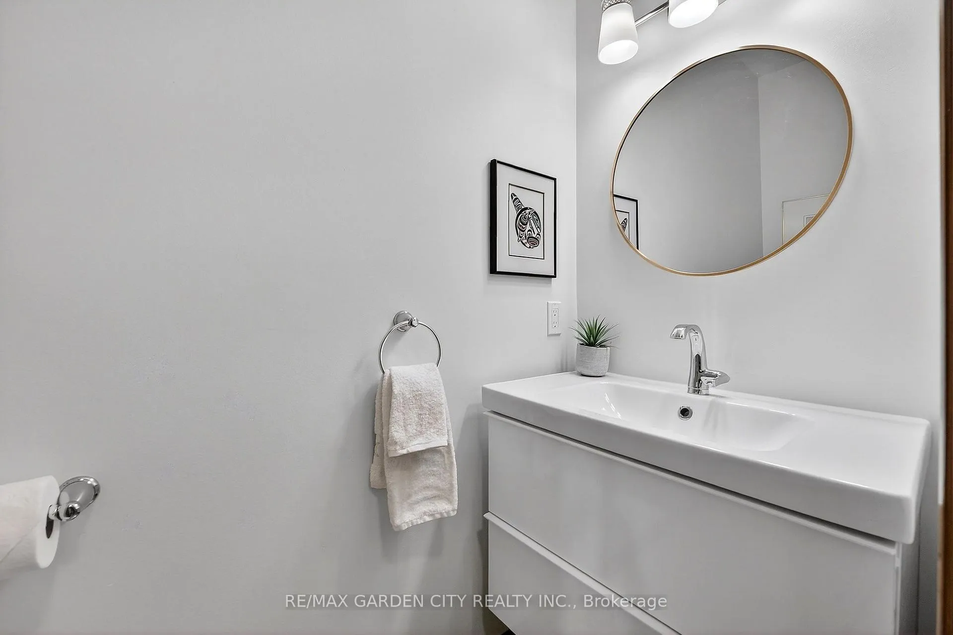 Photo 19 of 72 National Drive, Hamilton, Gershome — HOMEH