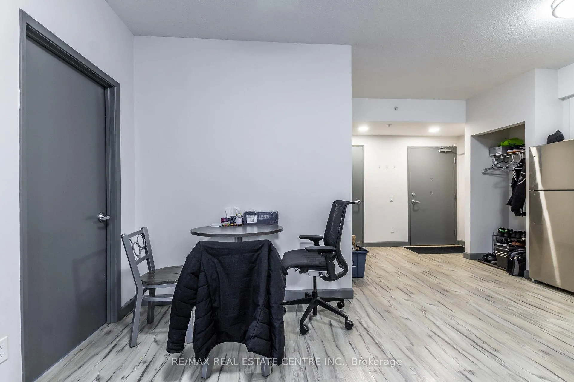 Photo 6 of Unit 326, 258C Sunview Street, Waterloo — HOMEH