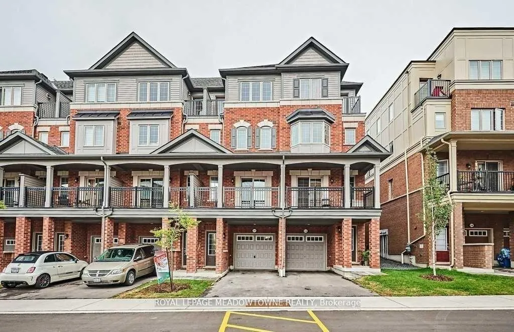 Photo 2 of 2384 Chevron Prince Path, Oshawa, Windfields — HOMEH