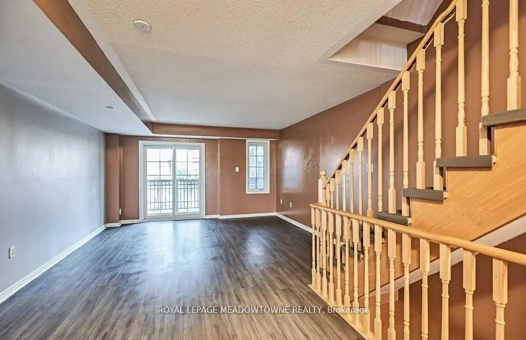 Photo 8 of 2384 Chevron Prince Path, Oshawa, Windfields — HOMEH