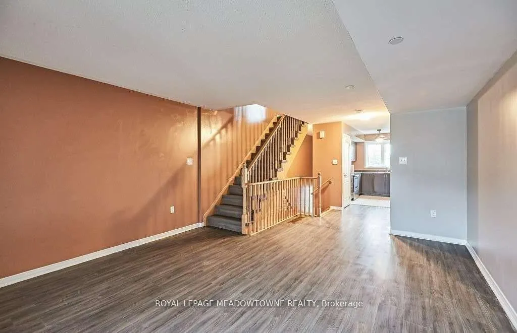 Photo 9 of 2384 Chevron Prince Path, Oshawa, Windfields — HOMEH