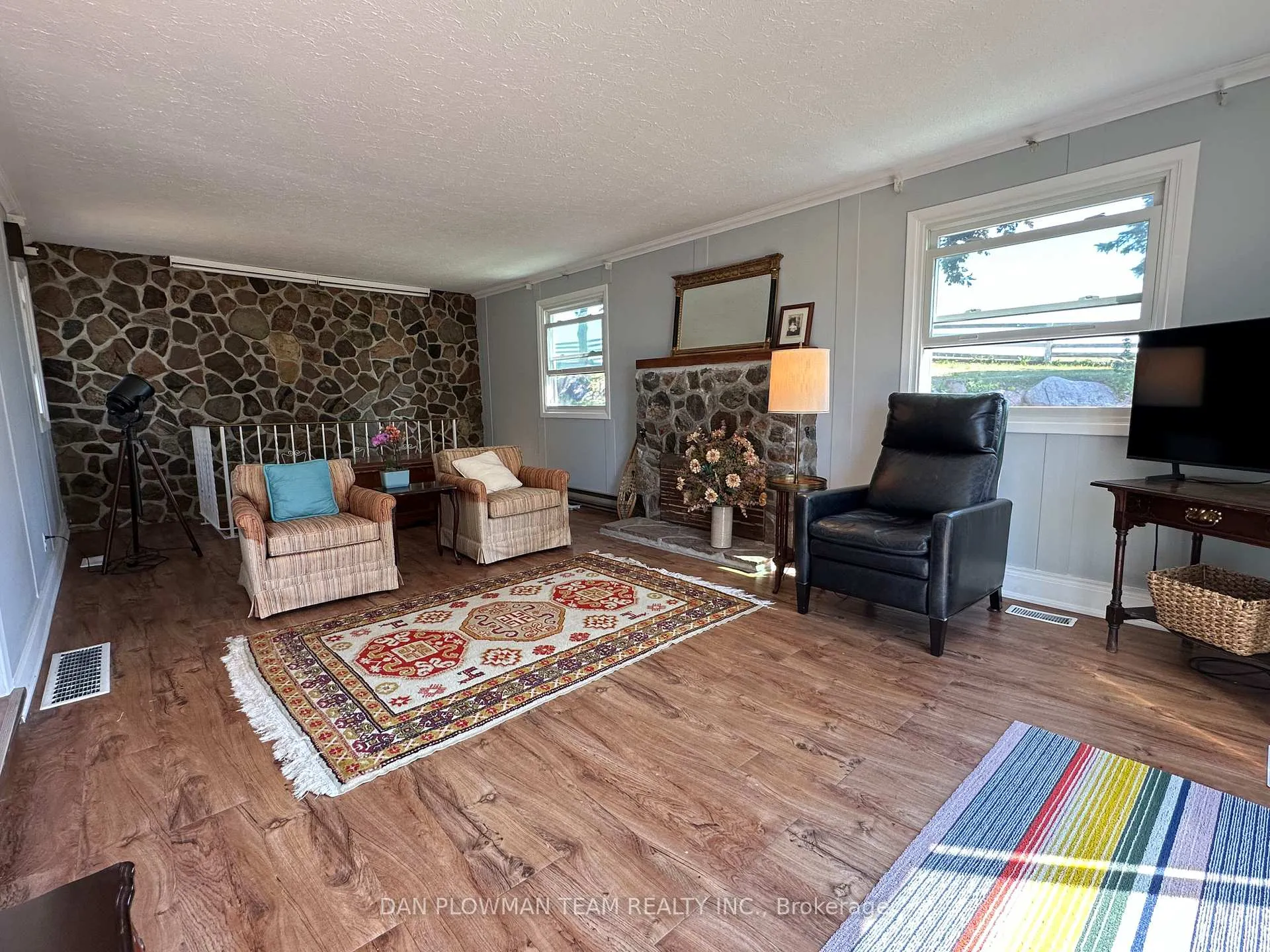 Photo 11 of 2336 Concession Rd 9, Clarington, Rural Clarington — HOMEH