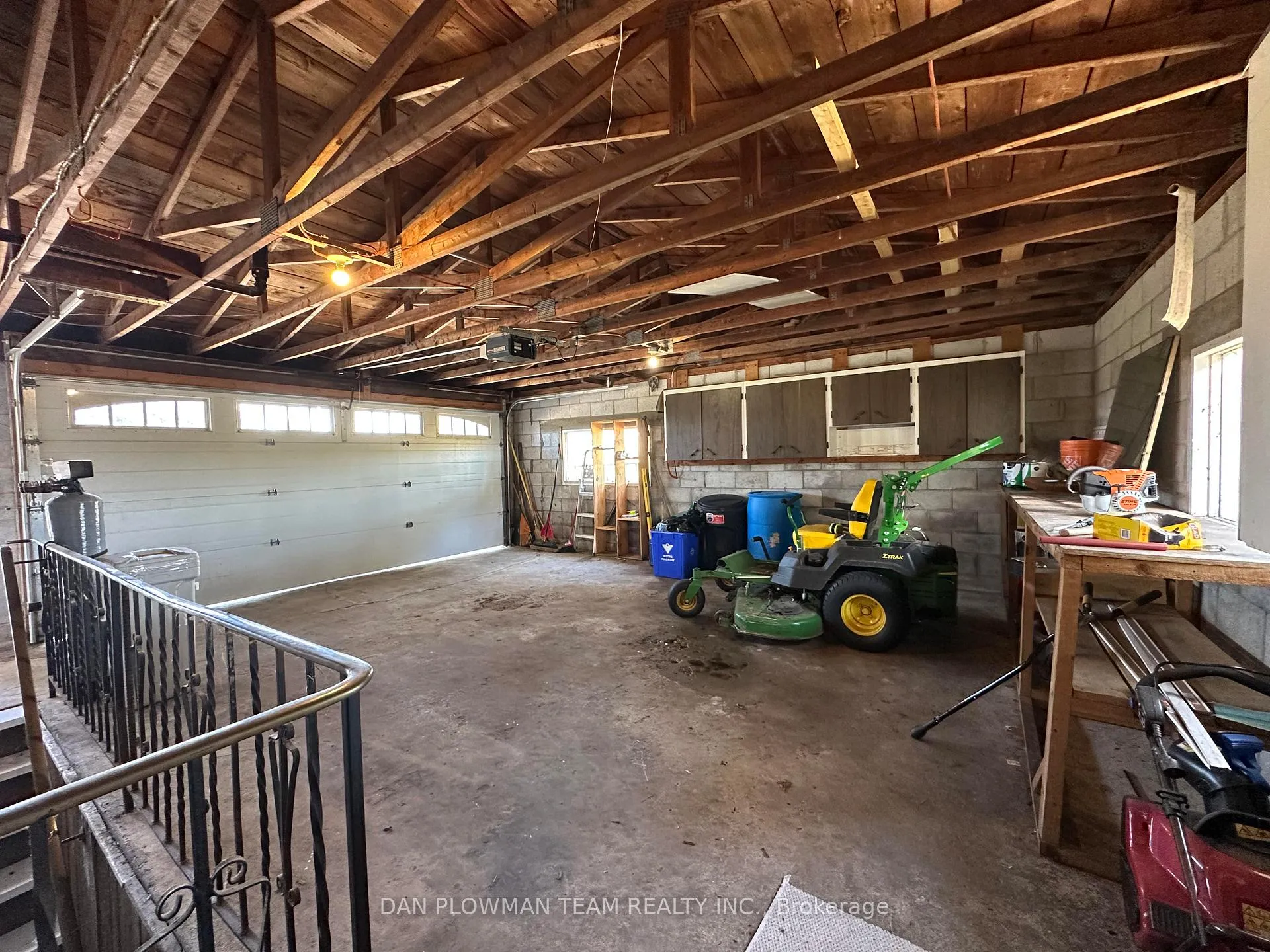 Photo 37 of 2336 Concession Rd 9, Clarington, Rural Clarington — HOMEH