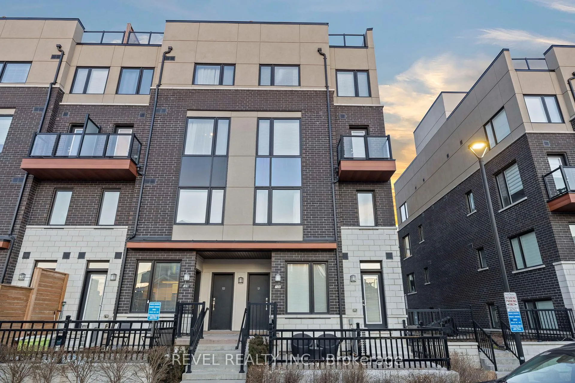 Photo 1 of Unit Unit #108, 1555 Kingston Road, Pickering, Town Centre — HOMEH