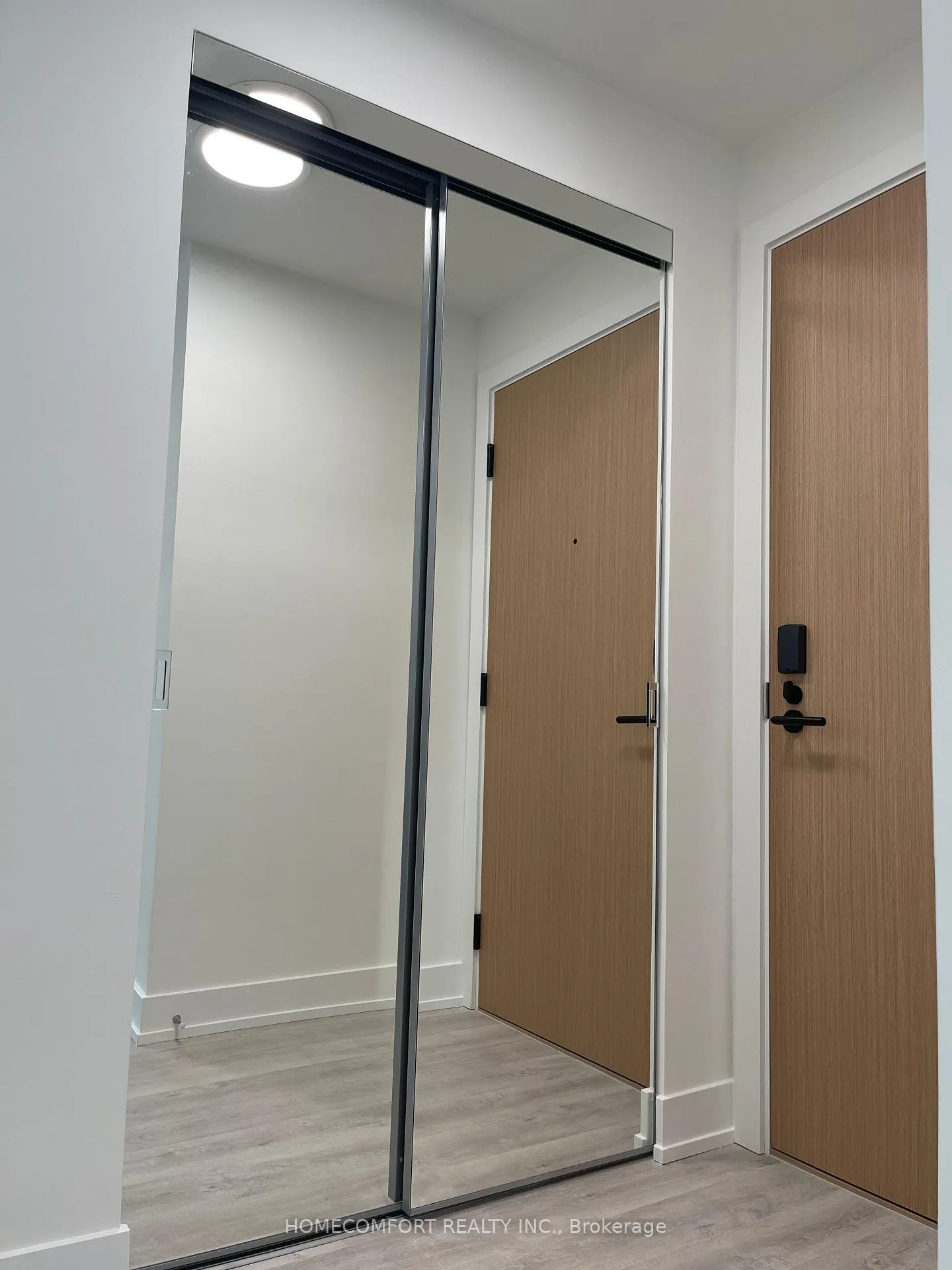 Photo 10 of Unit 2512, 60 Central Park Road Way, Etobicoke, Islington-City Centre West — HOMEH