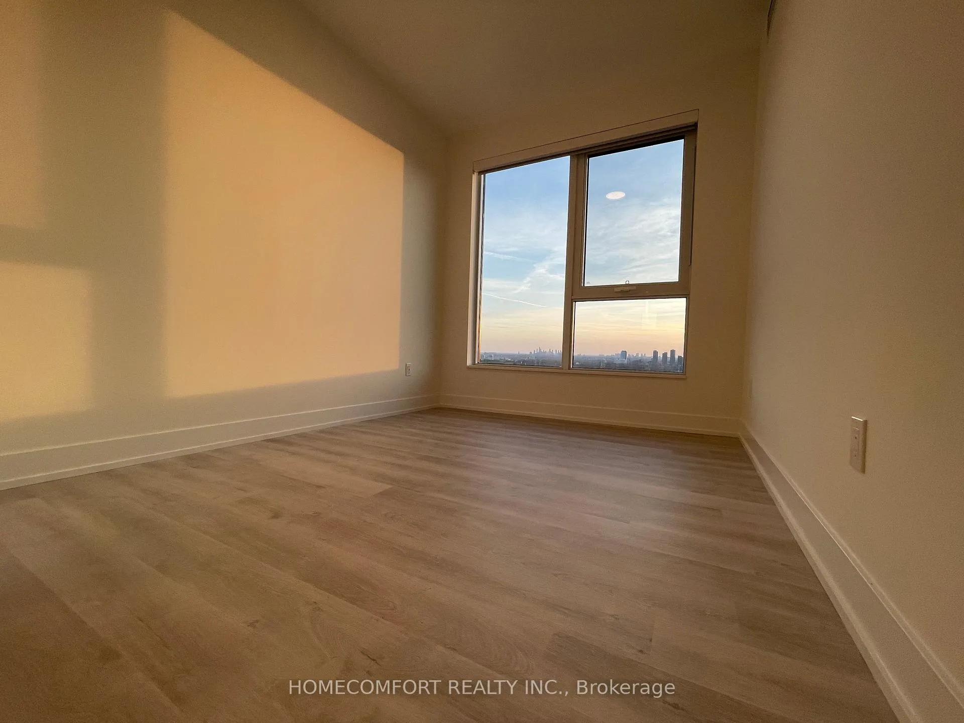 Photo 23 of Unit 2512, 60 Central Park Road Way, Etobicoke, Islington-City Centre West — HOMEH