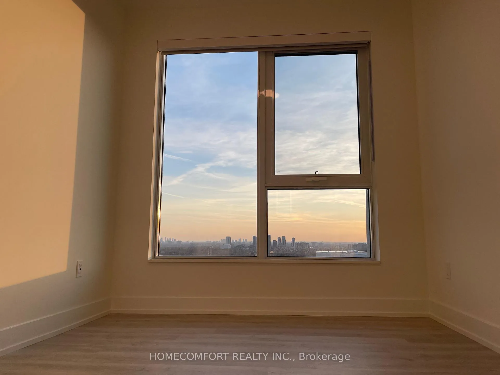 Photo 24 of Unit 2512, 60 Central Park Road Way, Etobicoke, Islington-City Centre West — HOMEH