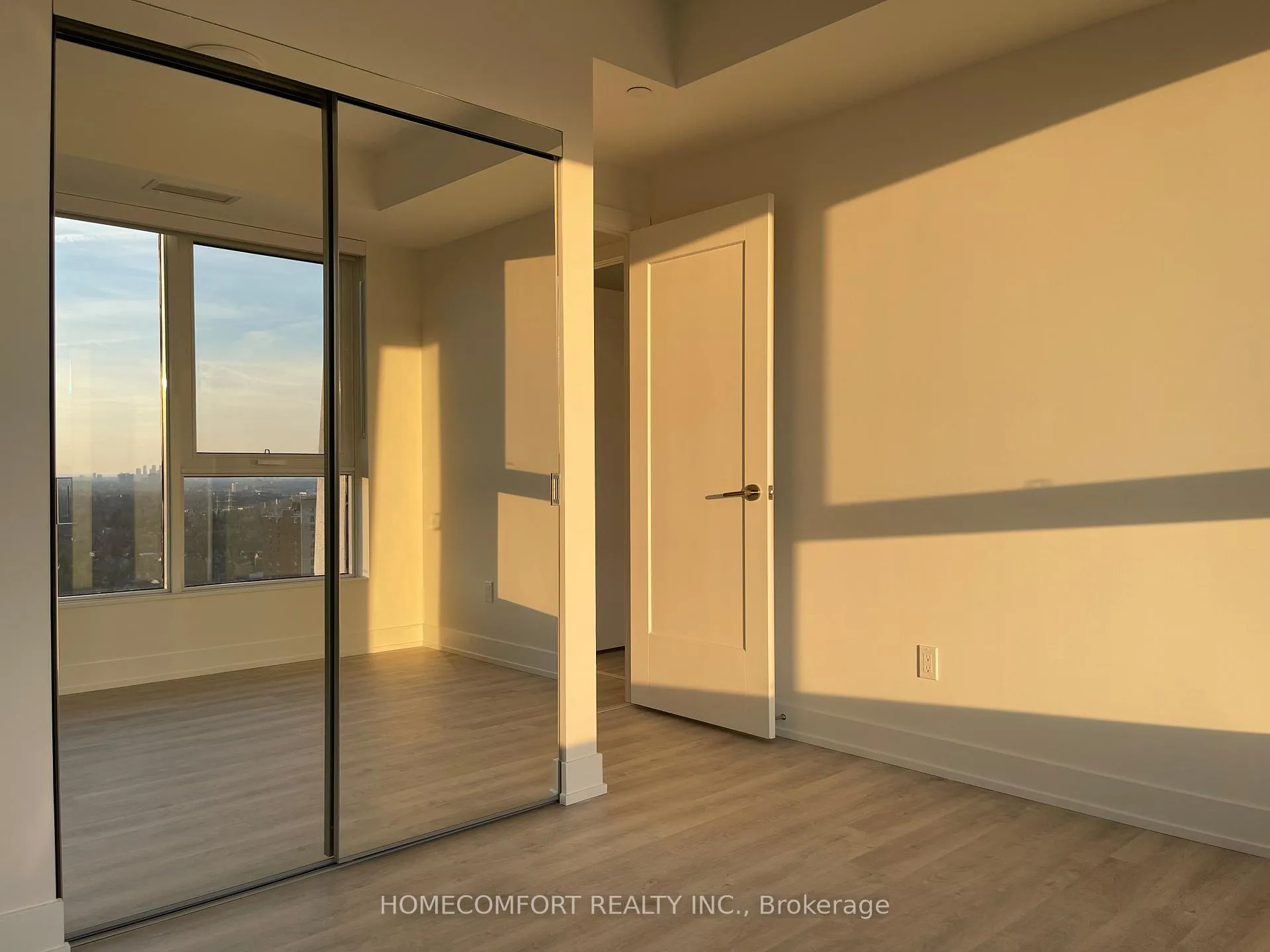 Photo 28 of Unit 2512, 60 Central Park Road Way, Etobicoke, Islington-City Centre West — HOMEH