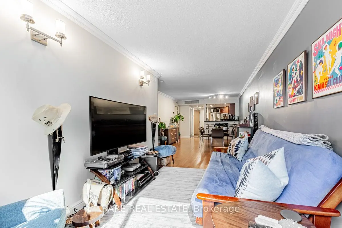 Photo 6 of Unit 310, 1001 Bay Street, Toronto, Bay Street Corridor — HOMEH