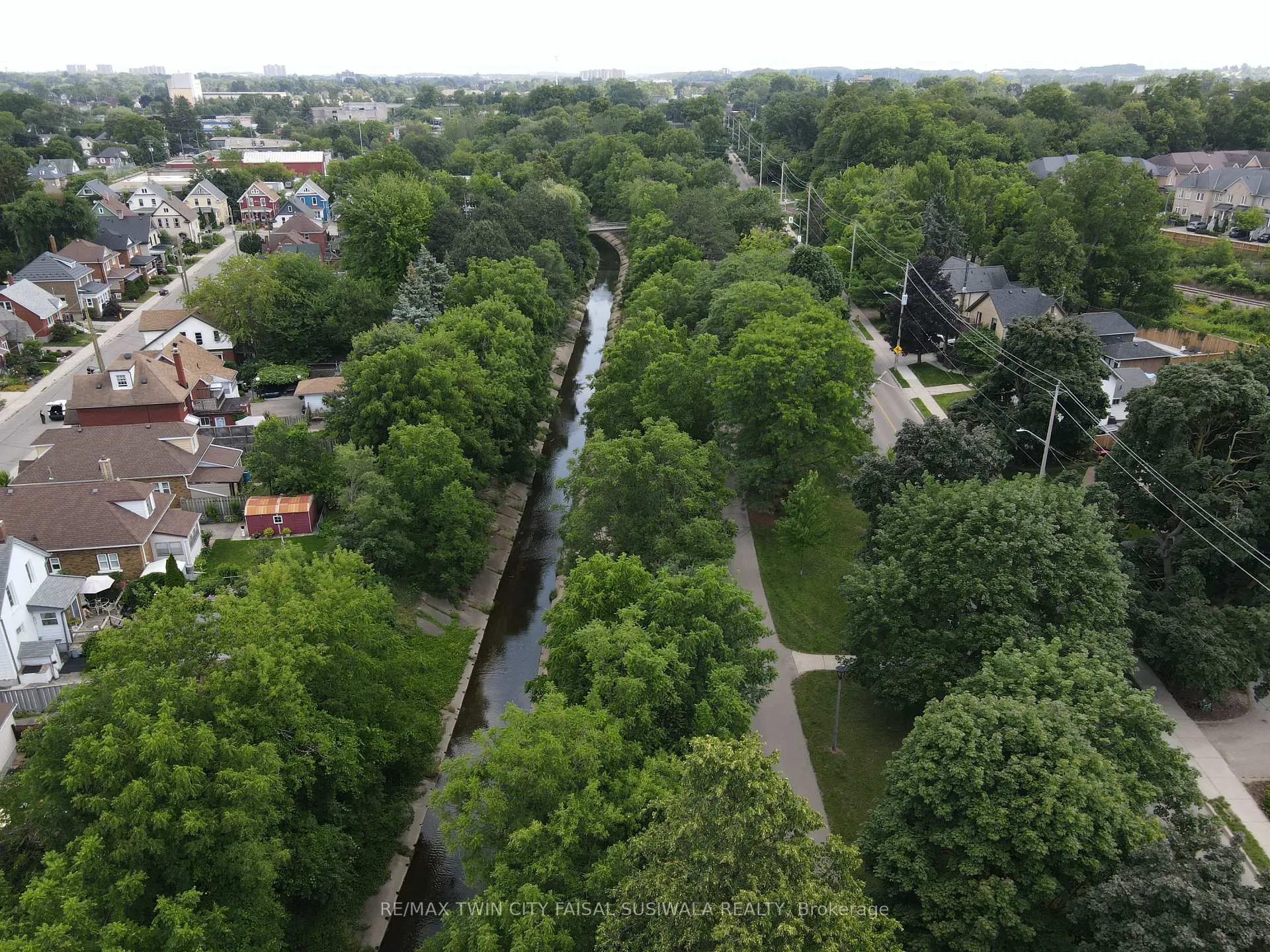 Photo 10 of Unit 2, 31 Mill Street, Kitchener — HOMEH