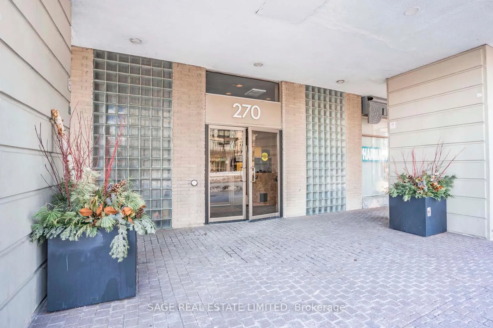 Photo 2 of Unit 201, 270 Queens Quay W, Toronto, Waterfront Communities — HOMEH