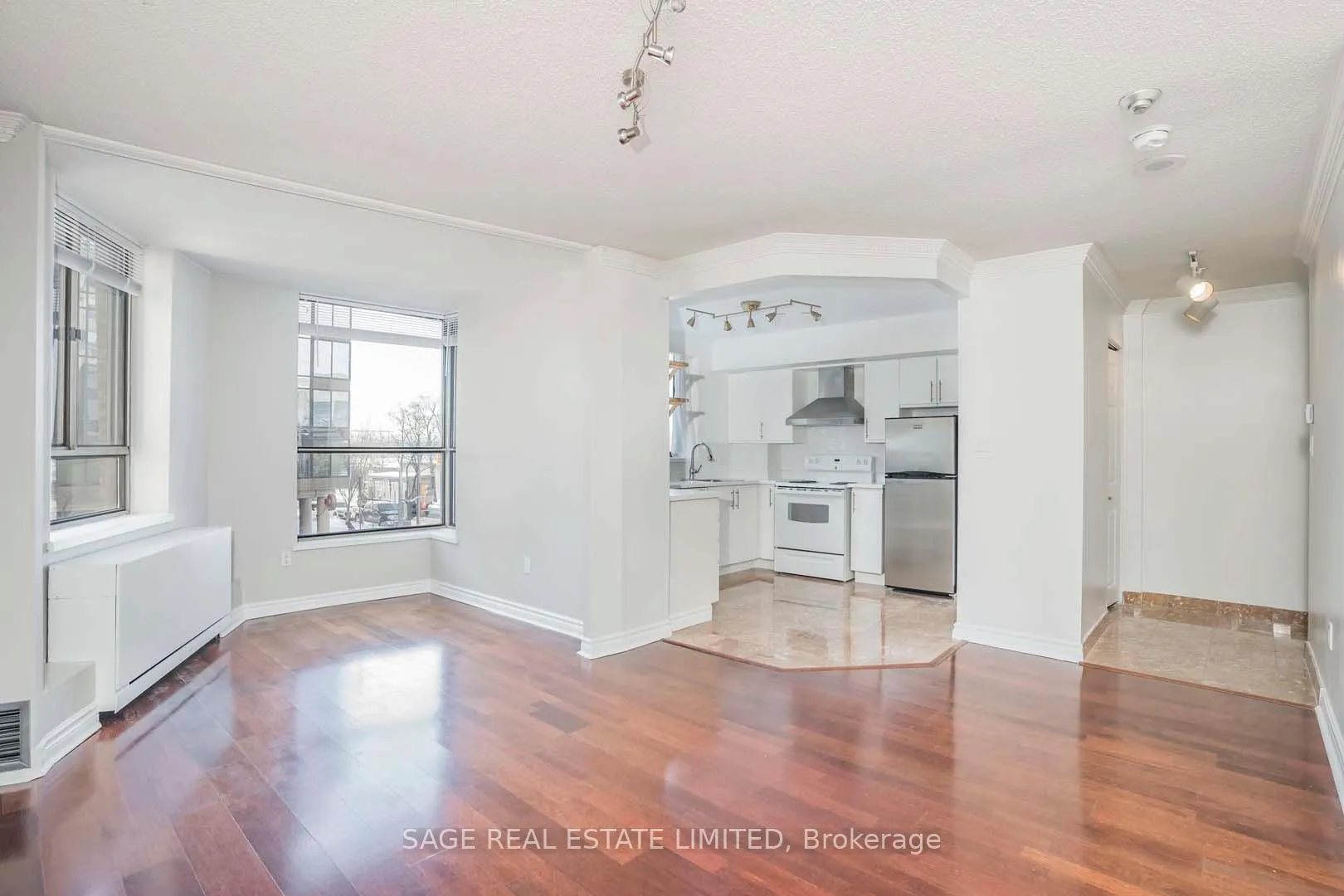 Photo 7 of Unit 201, 270 Queens Quay W, Toronto, Waterfront Communities — HOMEH