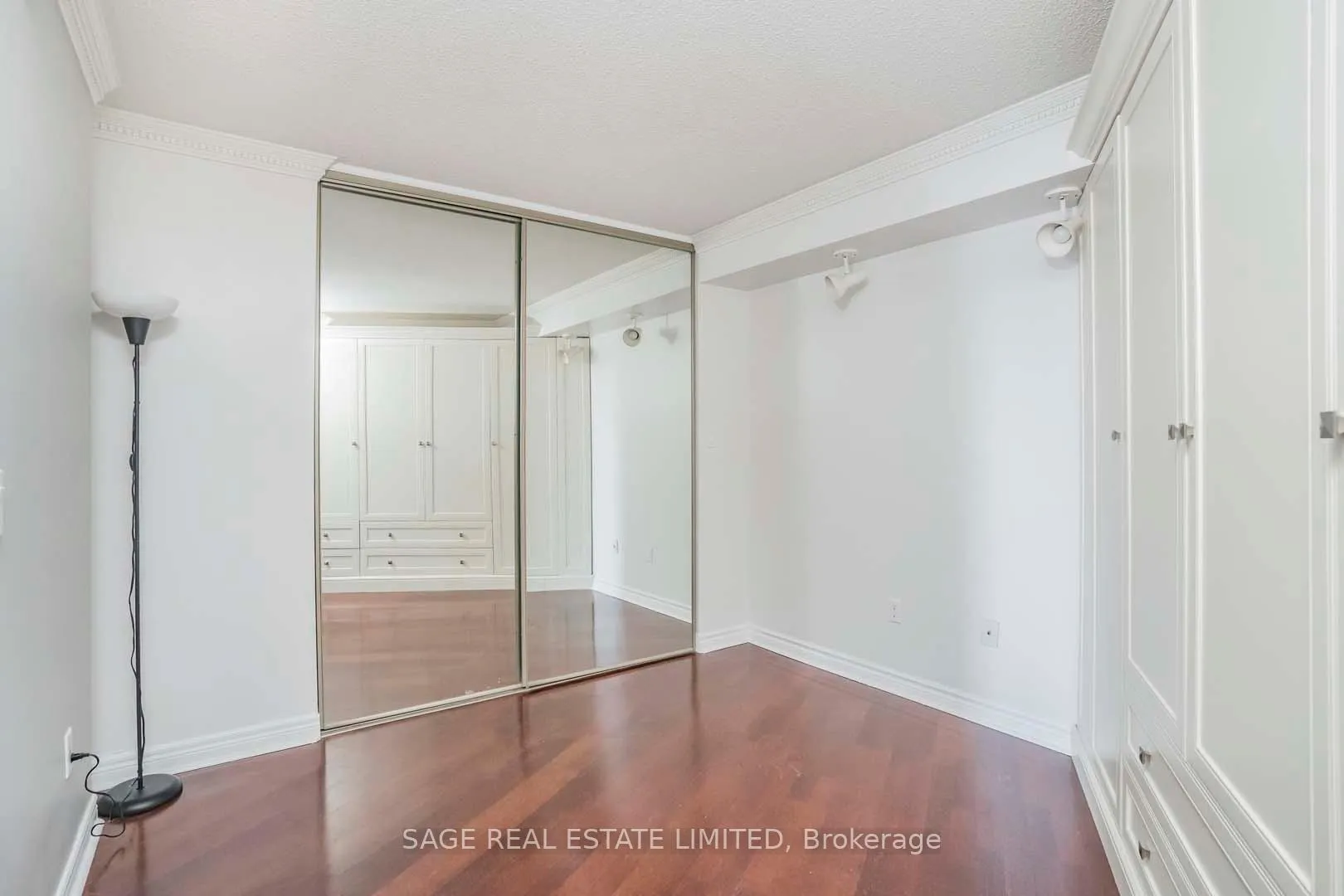 Photo 18 of Unit 201, 270 Queens Quay W, Toronto, Waterfront Communities — HOMEH