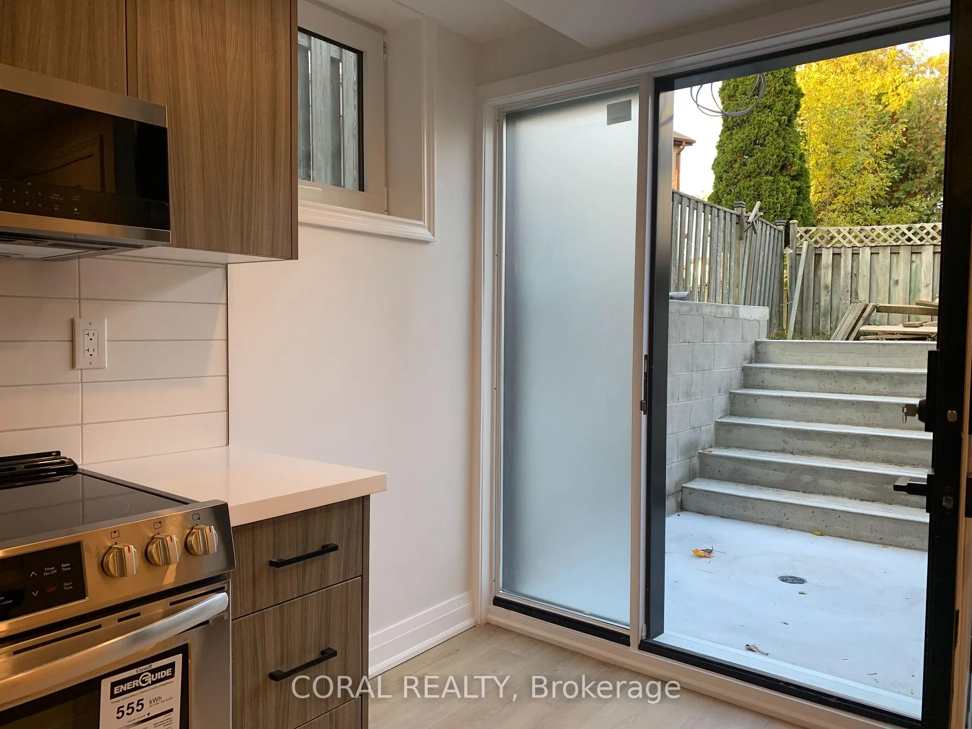Photo 2 of Unit Lower Only, 1606 Orion Court, Pickering, Amberlea — HOMEH