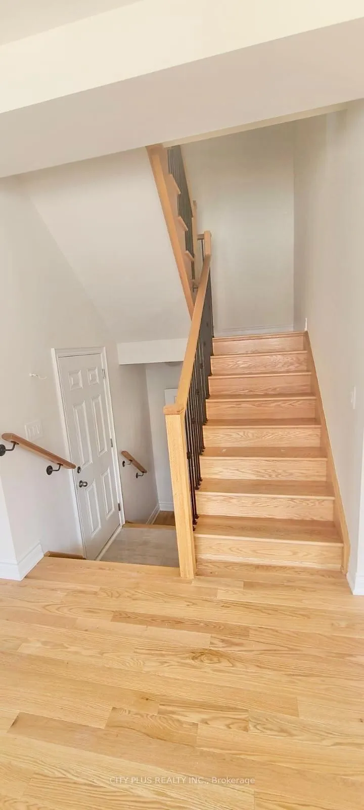 Photo 17 of 2979 Grindstone Crescent, Pickering, Rural Pickering — HOMEH