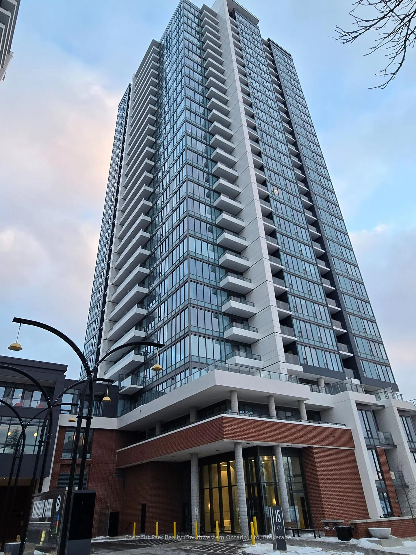 Front of Unit 2202, 15 Wellington Street S