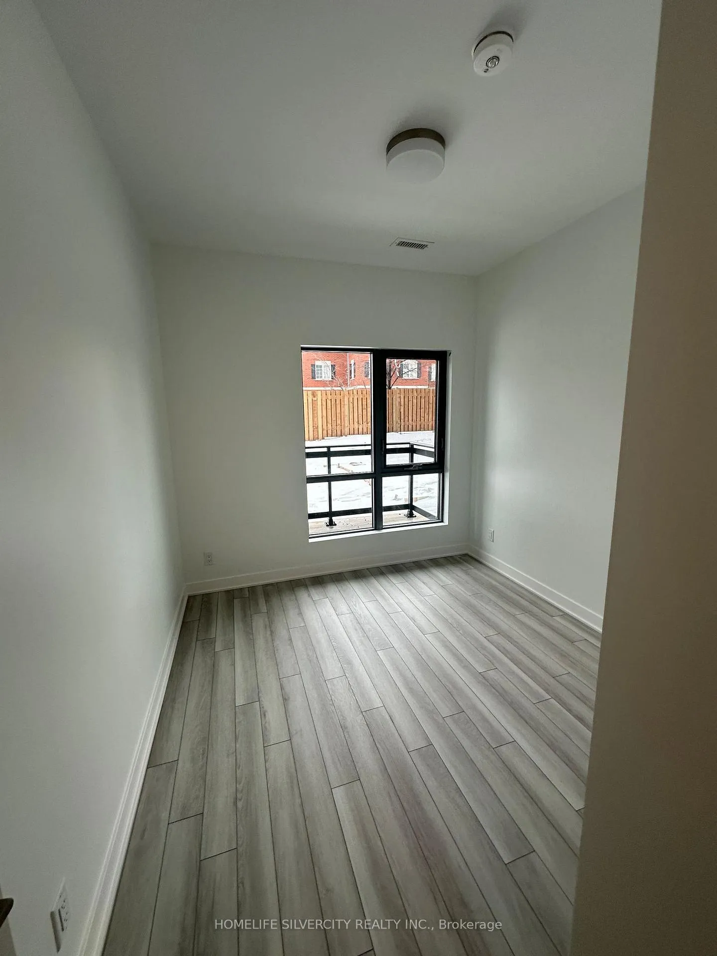 Photo 6 of Unit 104, 55 Clarington Boulevard, Clarington, Bowmanville — HOMEH