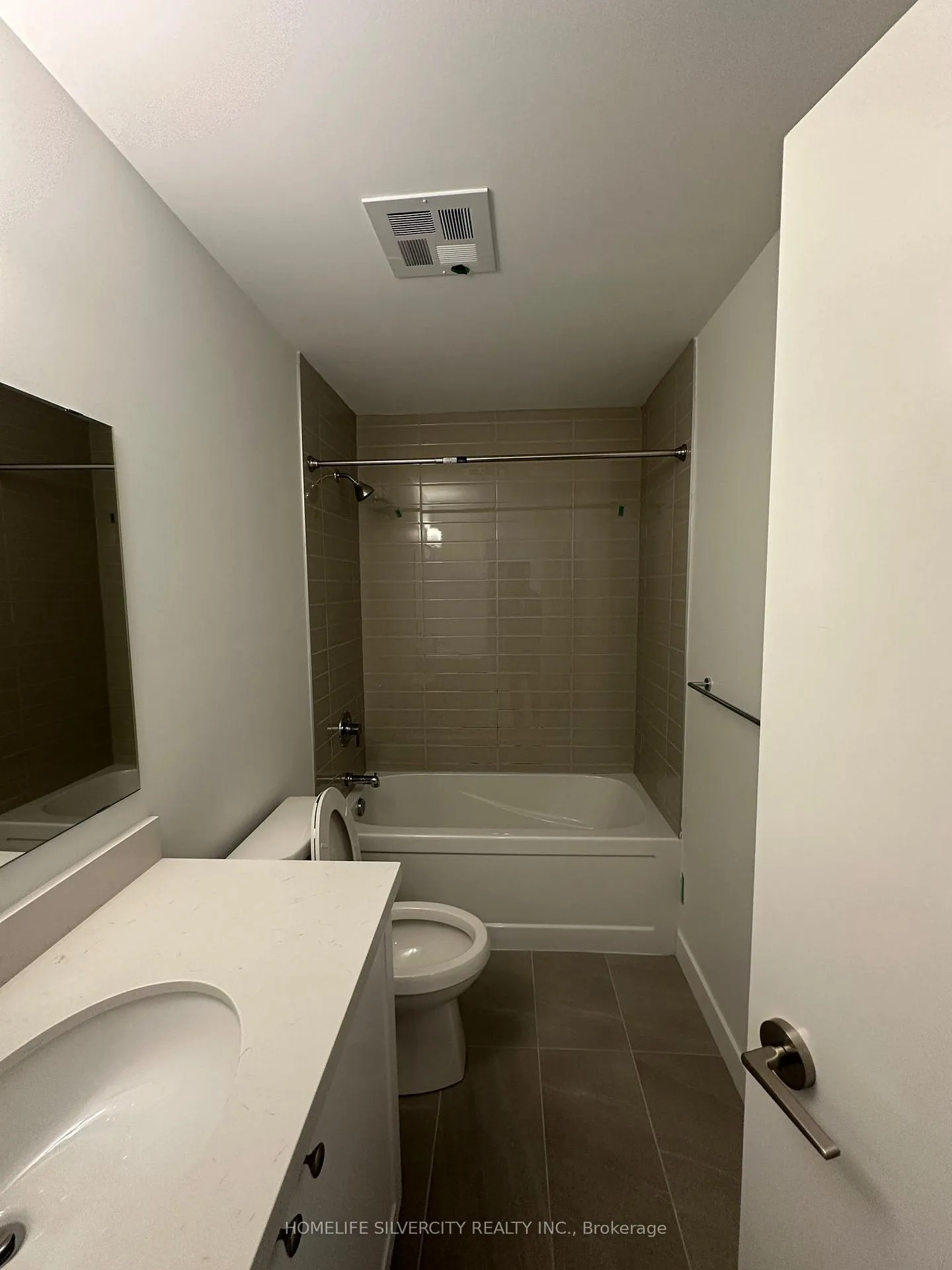 Photo 9 of Unit 104, 55 Clarington Boulevard, Clarington, Bowmanville — HOMEH