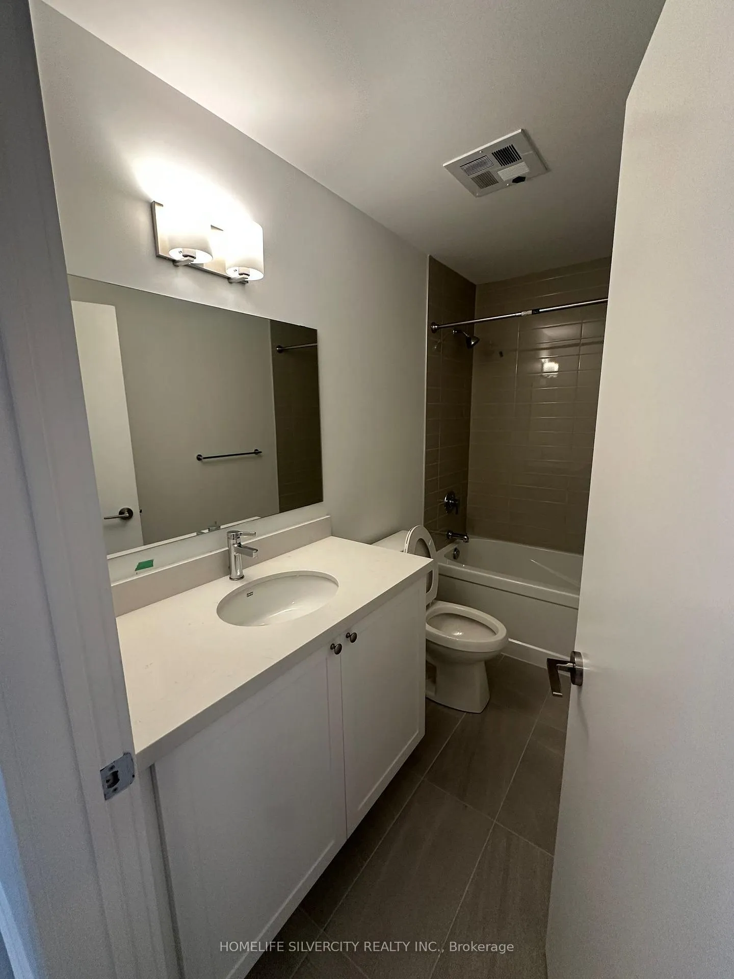 Photo 13 of Unit 104, 55 Clarington Boulevard, Clarington, Bowmanville — HOMEH
