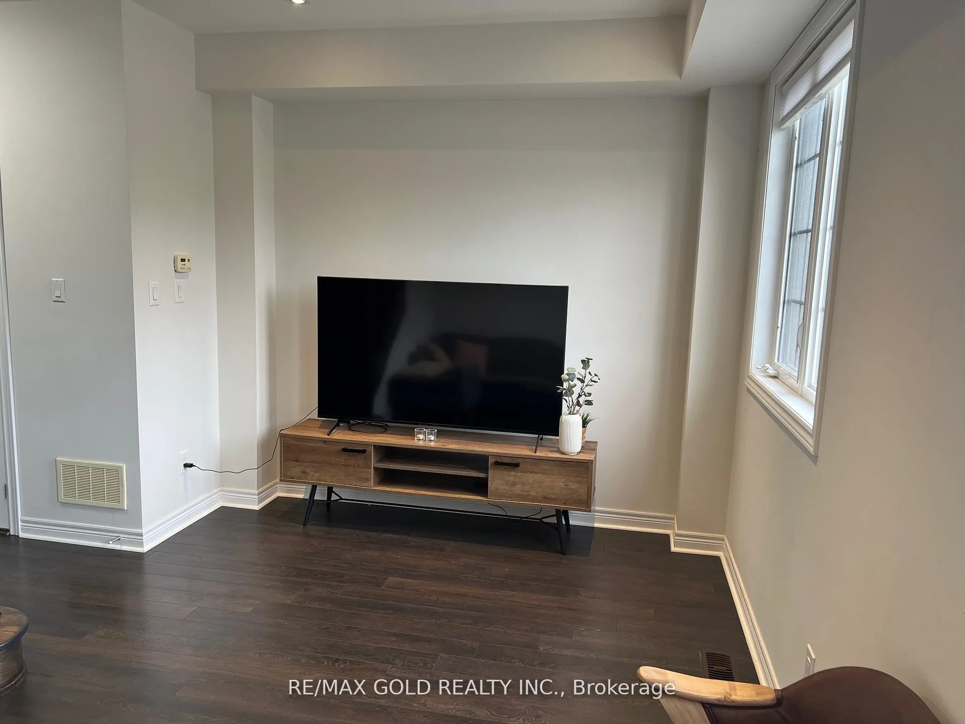 Photo 4 of Unit 23, 285 Finch Avenue, Pickering, Rouge Park — HOMEH
