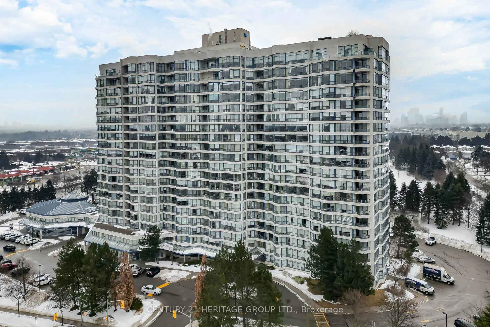 Photo 1 of Unit 1402, 1 Clark Avenue W, Vaughan, Crestwood-Springfarm-Yorkhill — HOMEH