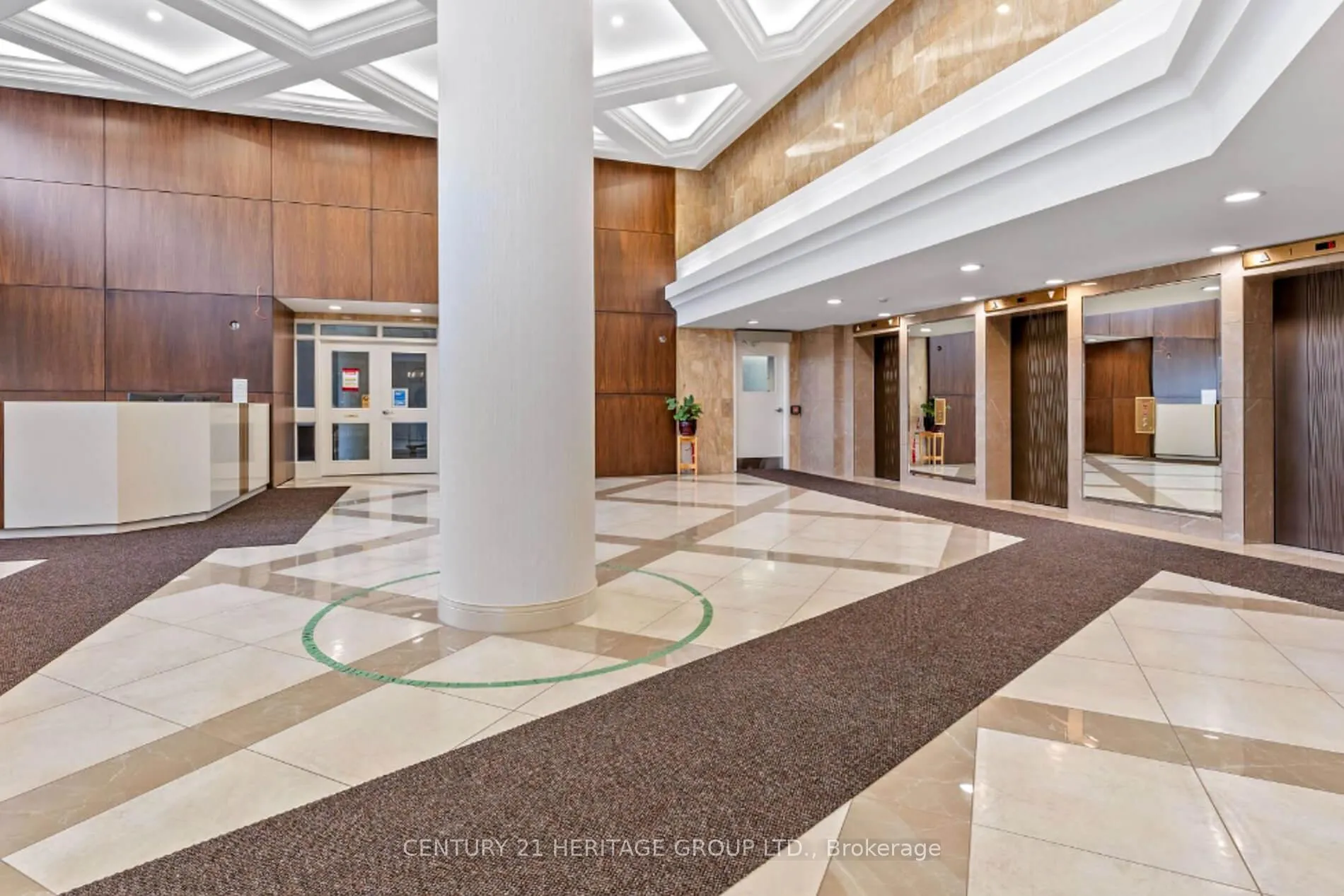 Photo 2 of Unit 1402, 1 Clark Avenue W, Vaughan, Crestwood-Springfarm-Yorkhill — HOMEH
