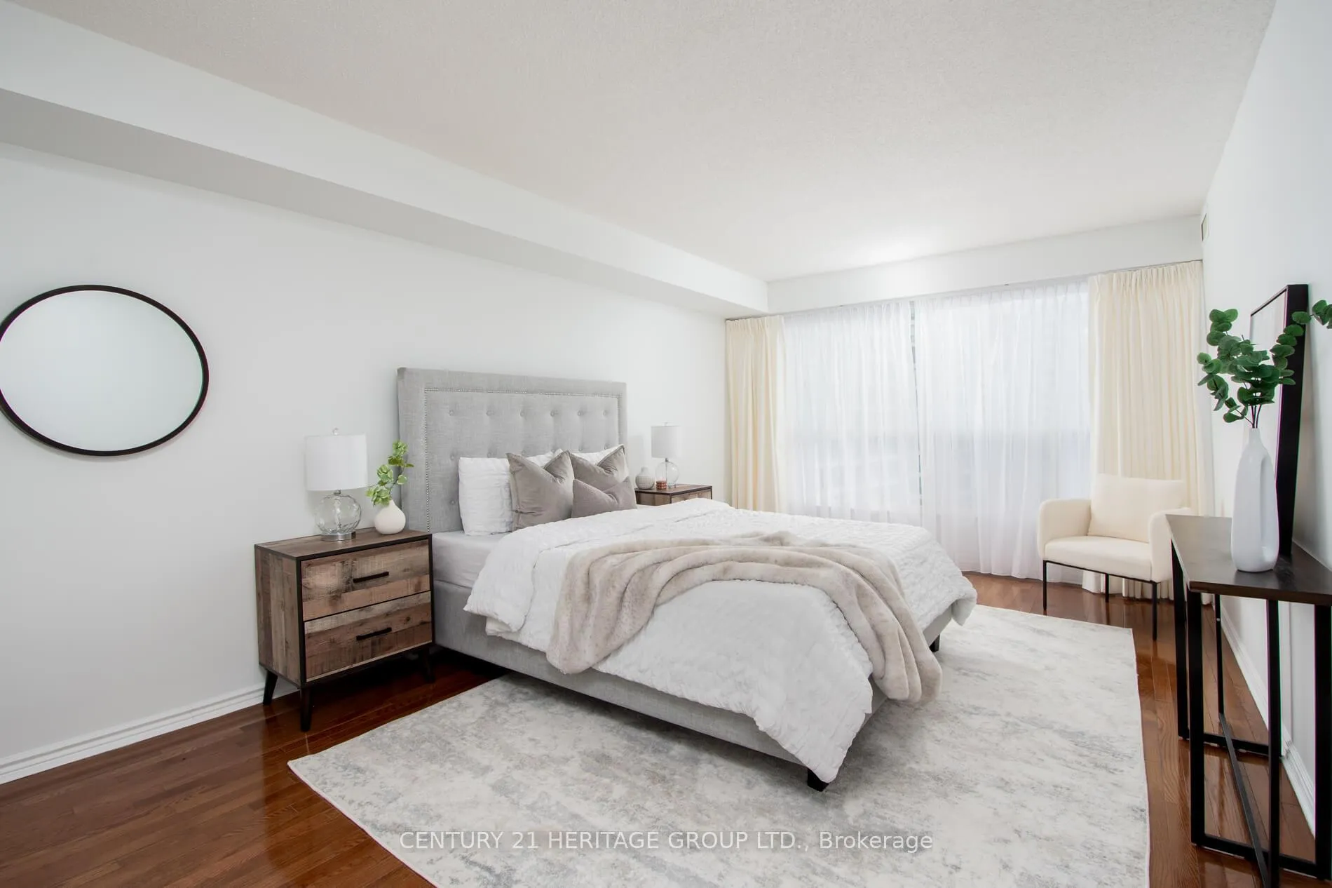 Photo 14 of Unit 1402, 1 Clark Avenue W, Vaughan, Crestwood-Springfarm-Yorkhill — HOMEH
