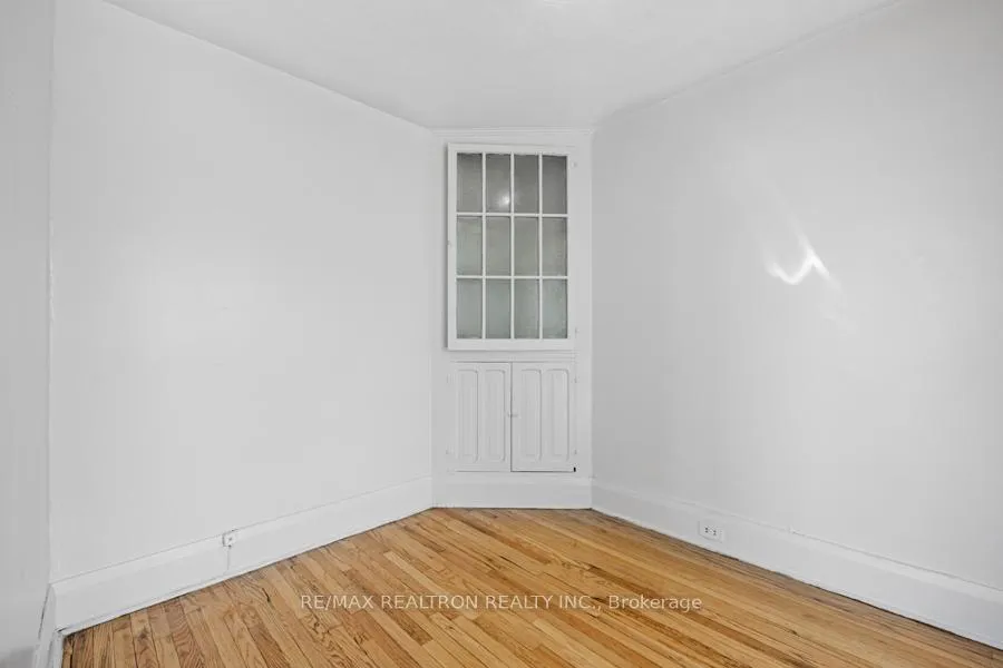 Photo 7 of Unit 17, 6 Kingston Road, Toronto, Woodbine Corridor — HOMEH