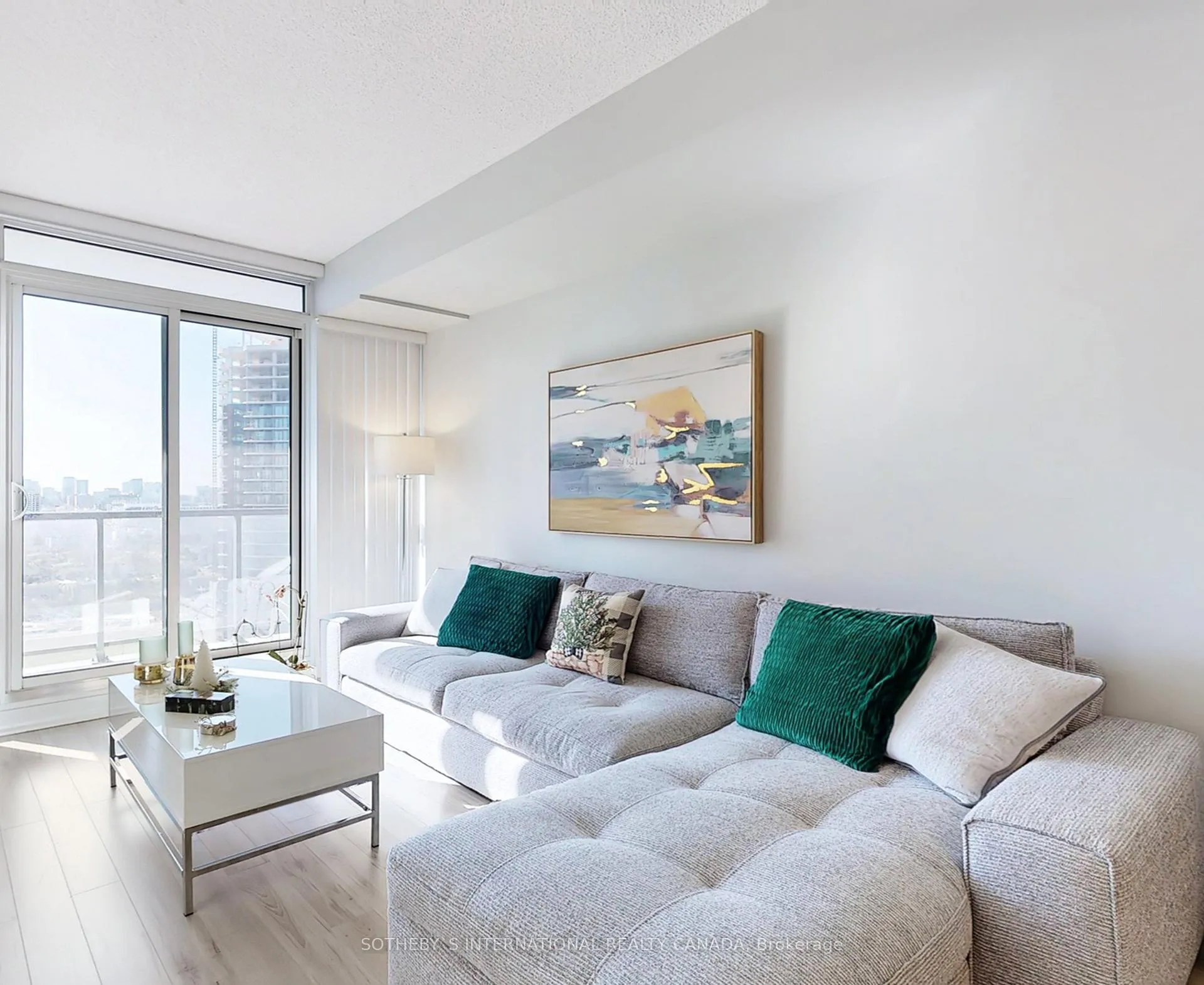 Photo 6 of Unit 2916, 121 McMahon Drive, North York, Bayview Village — HOMEH