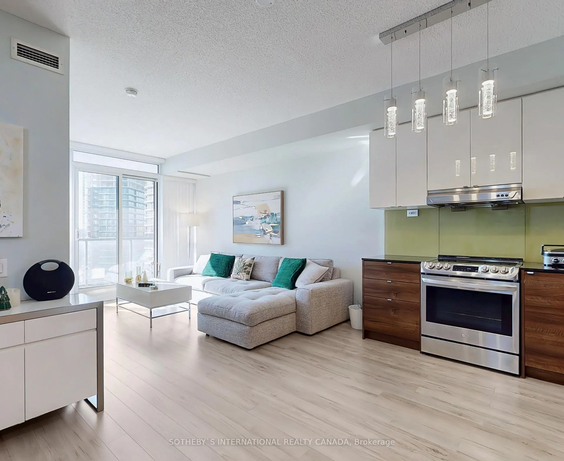 Photo 14 of Unit 2916, 121 McMahon Drive, North York, Bayview Village — HOMEH
