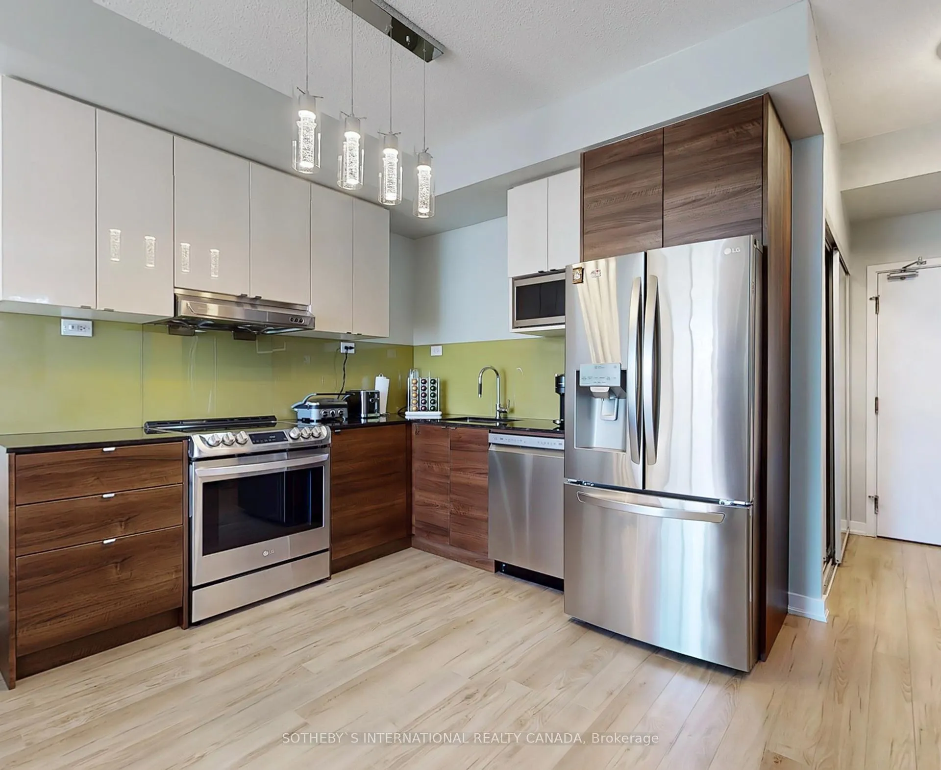 Photo 15 of Unit 2916, 121 McMahon Drive, North York, Bayview Village — HOMEH