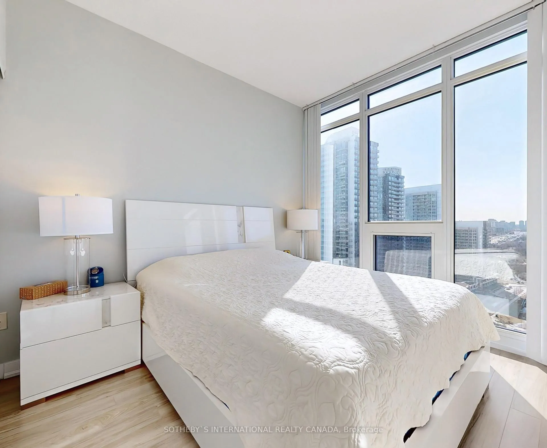 Photo 19 of Unit 2916, 121 McMahon Drive, North York, Bayview Village — HOMEH
