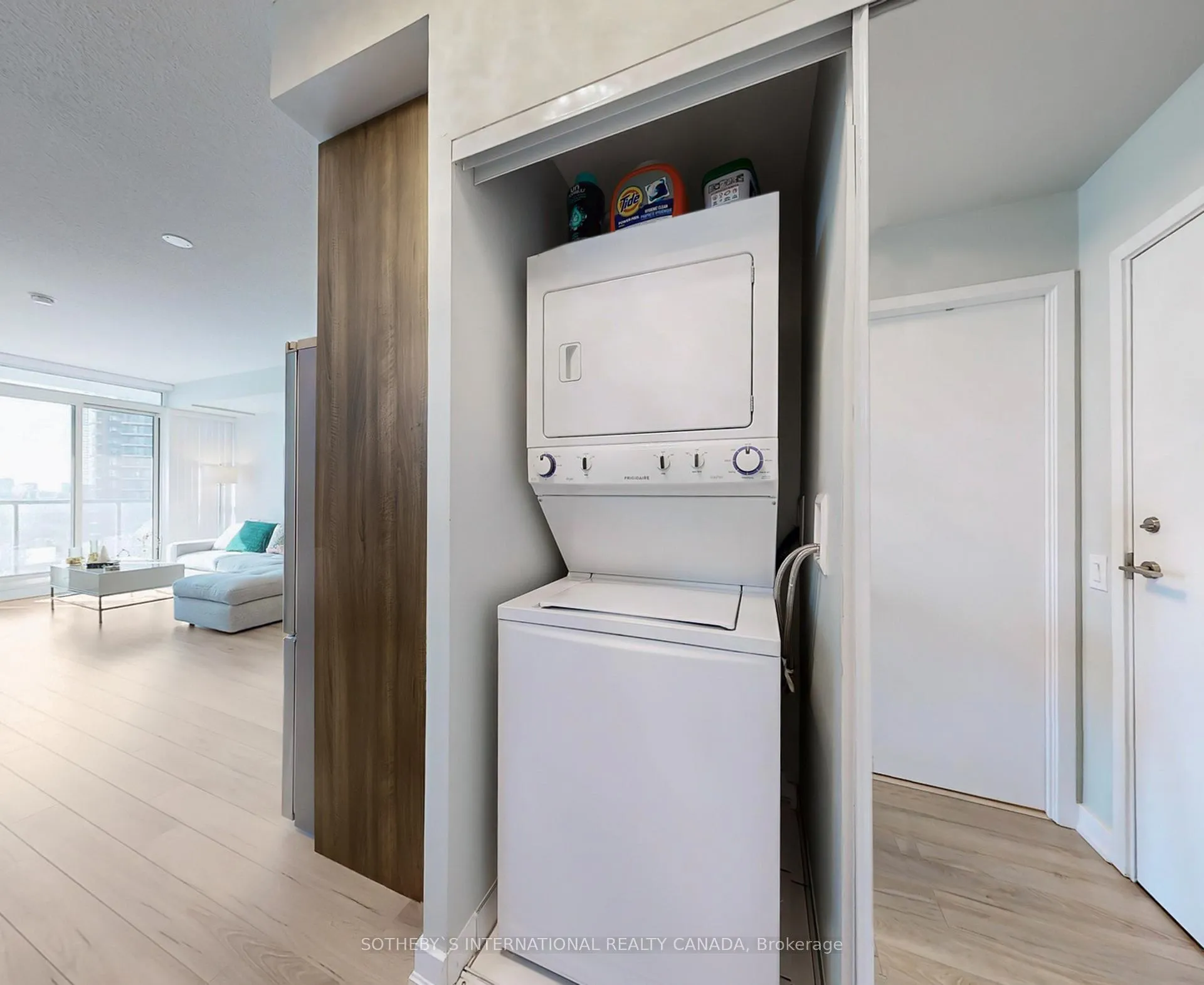 Photo 25 of Unit 2916, 121 McMahon Drive, North York, Bayview Village — HOMEH