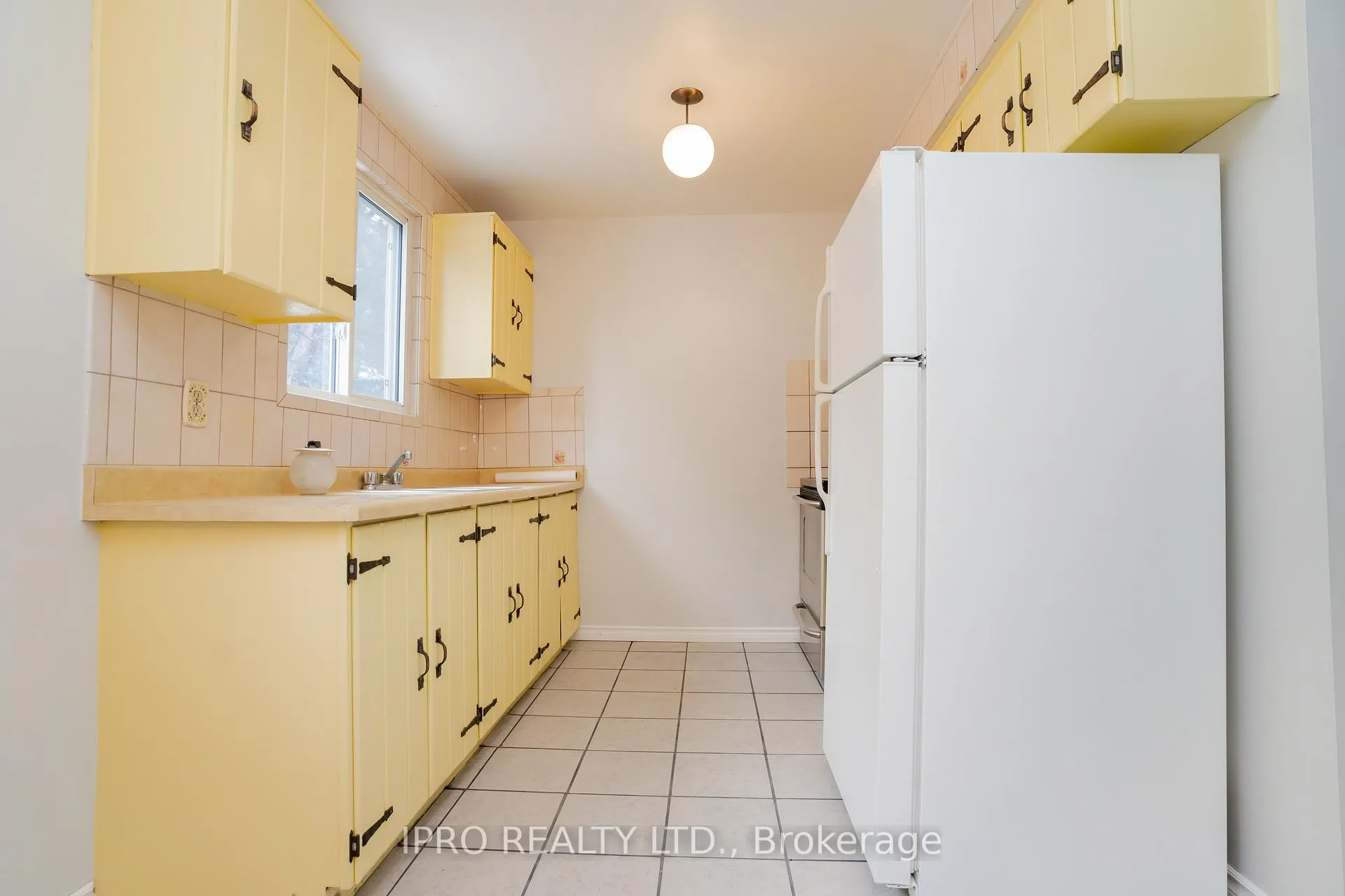 Photo 14 of Unit 20, 19 Celeste Drive, Scarborough, Guildwood — HOMEH