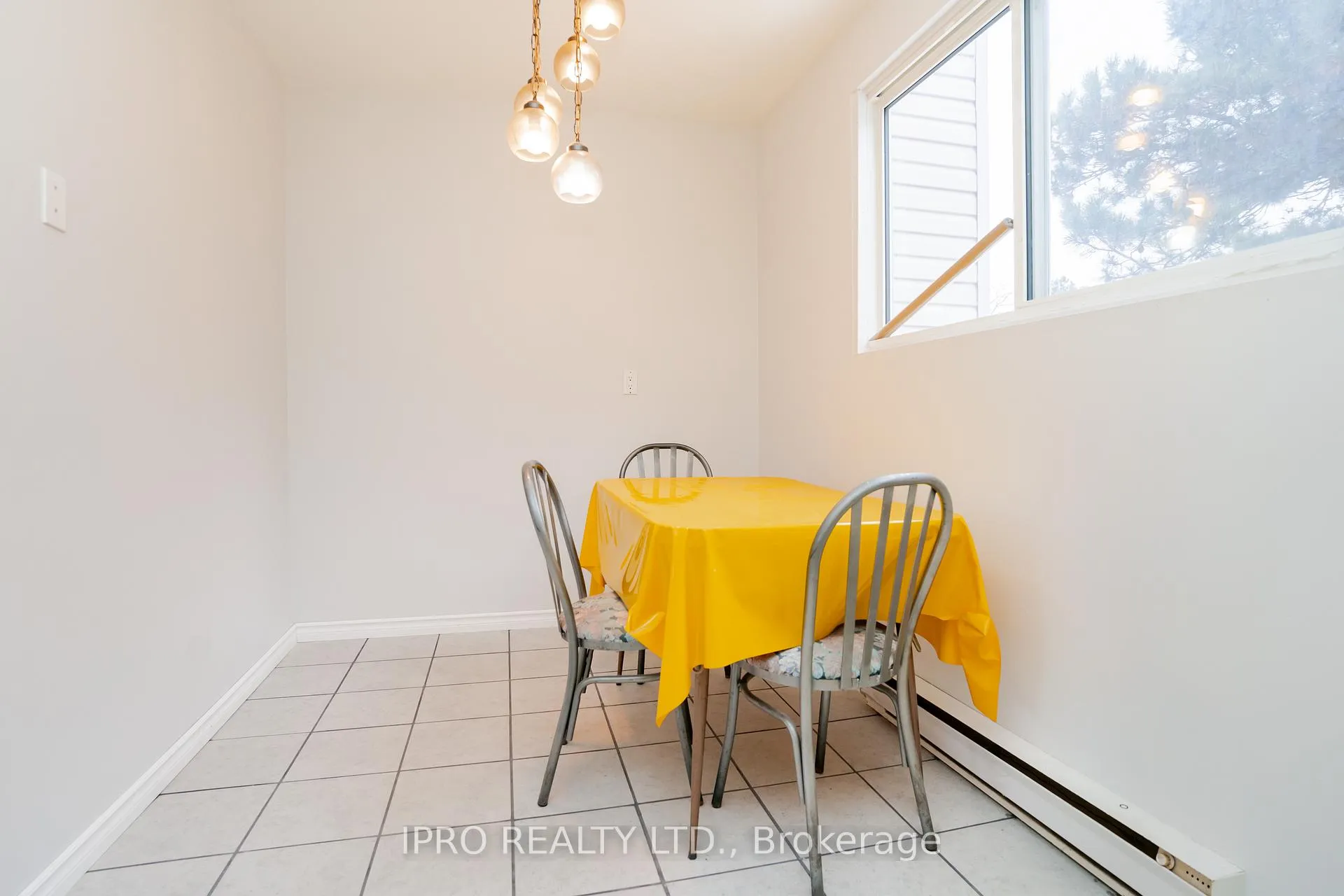 Photo 18 of Unit 20, 19 Celeste Drive, Scarborough, Guildwood — HOMEH
