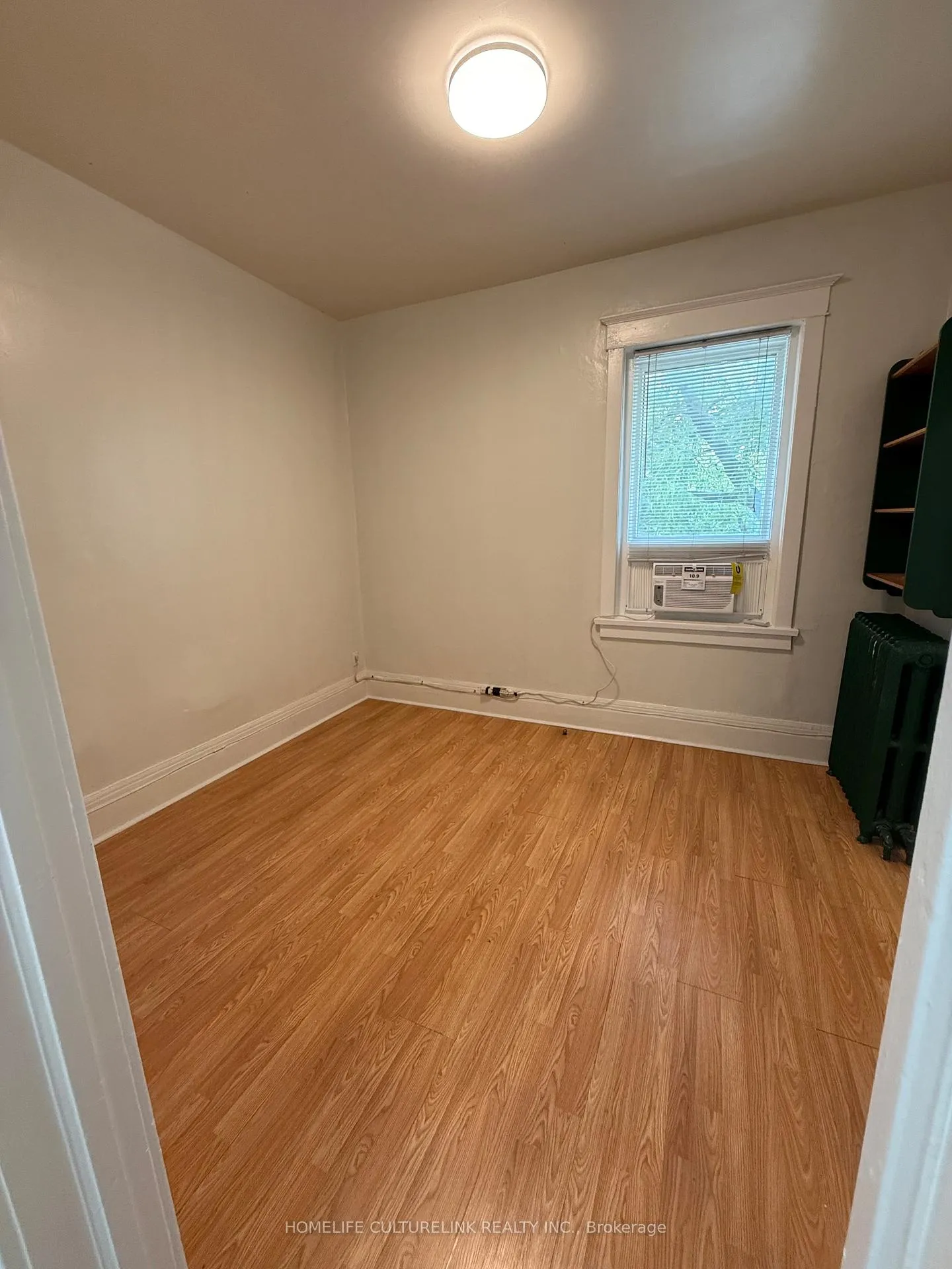Photo 3 of Unit 1A, 731 Broadview Avenue, Toronto, North Riverdale — HOMEH