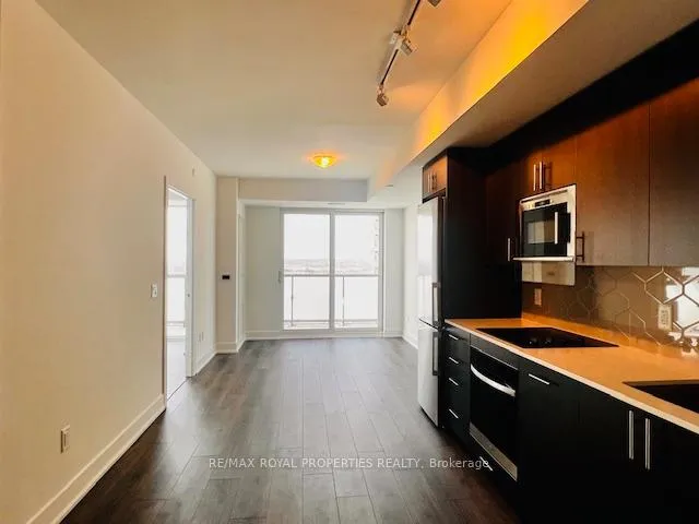 Photo 5 of Unit 1612, 2545 Simcoe Street N, Oshawa, Windfields — HOMEH