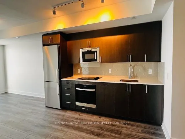 Photo 6 of Unit 1612, 2545 Simcoe Street N, Oshawa, Windfields — HOMEH