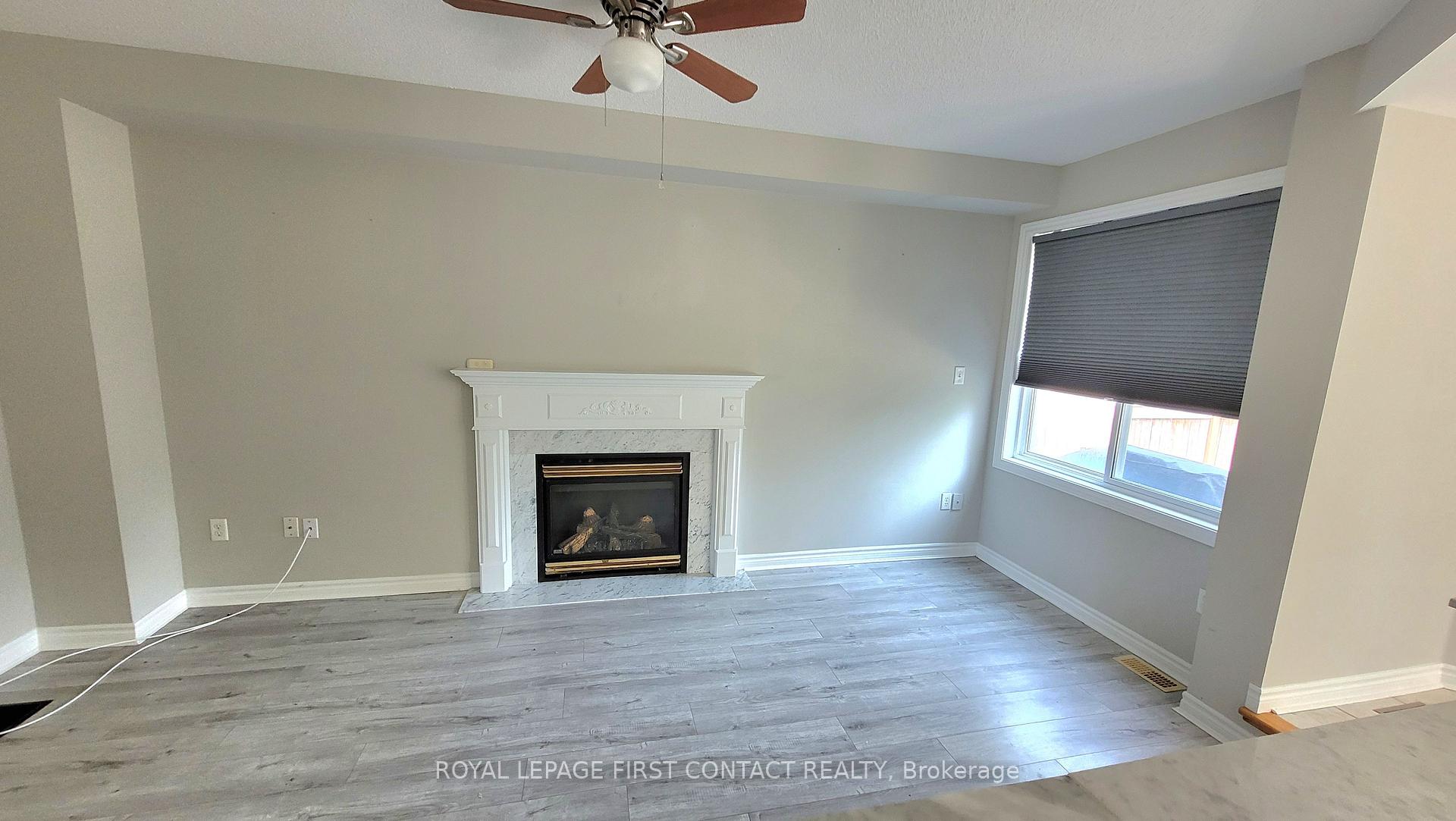 Photo 4 of 51 Stephanie Lane, Barrie, Painswick South — HOMEH