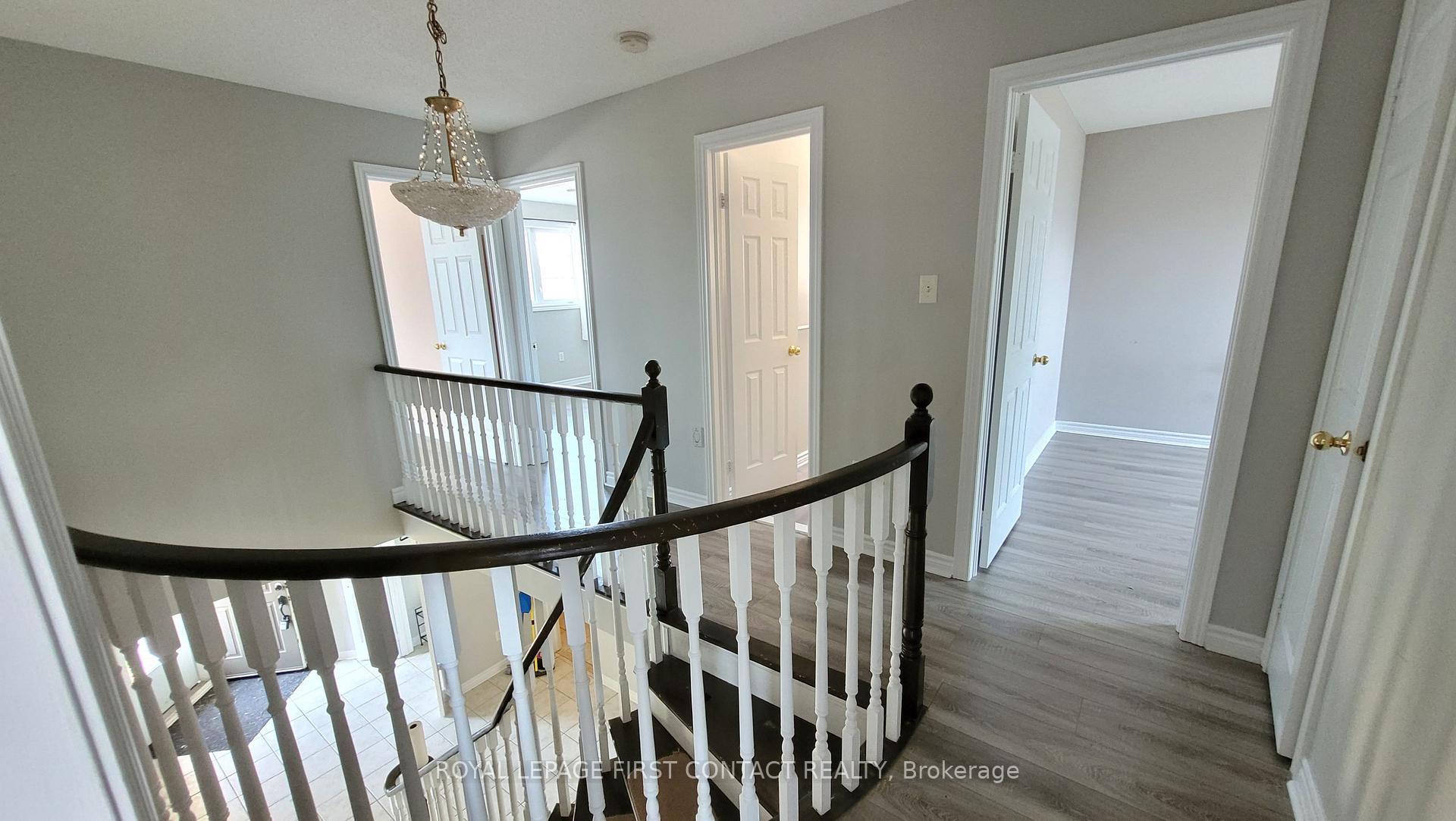 Photo 10 of 51 Stephanie Lane, Barrie, Painswick South — HOMEH