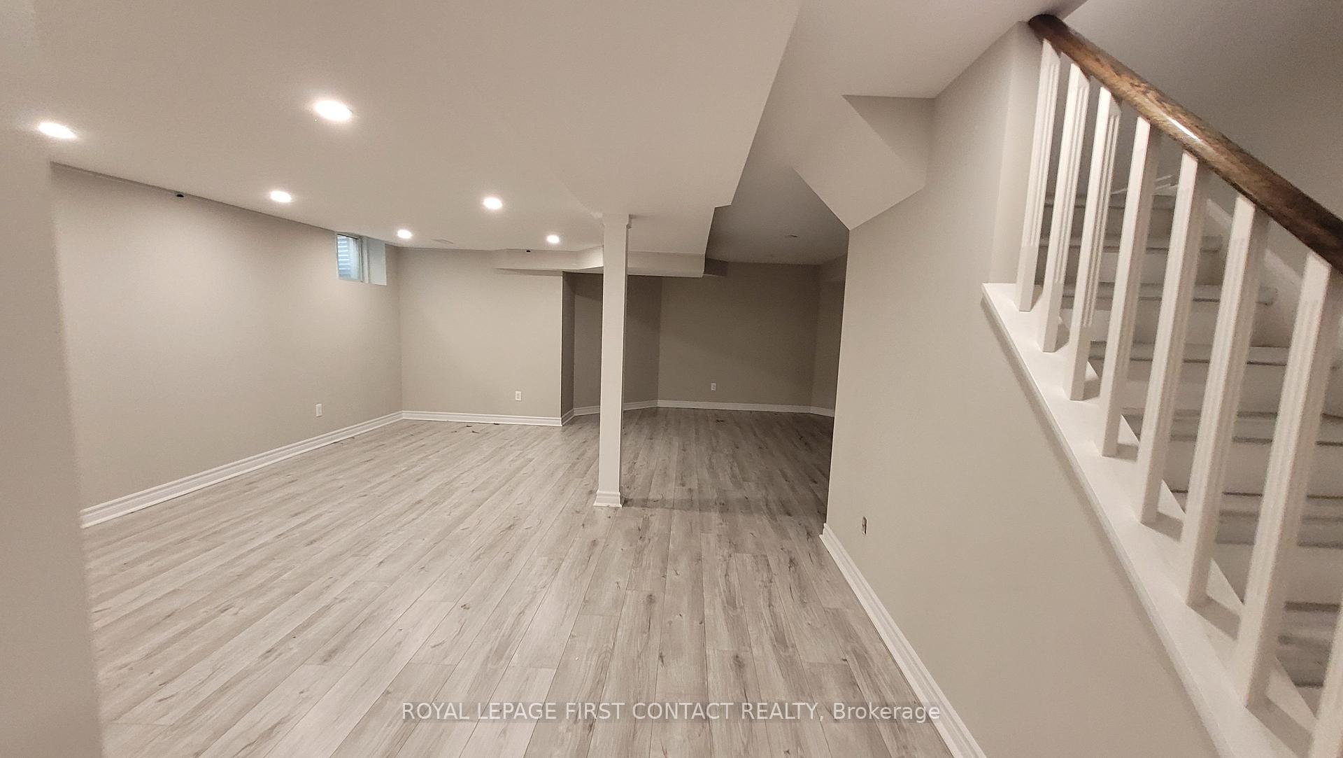 Photo 15 of 51 Stephanie Lane, Barrie, Painswick South — HOMEH
