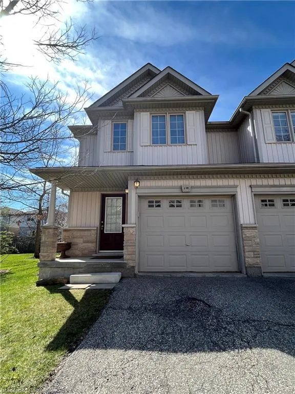 Photo 4 of Unit D98, 175 David Bergey Drive, Kitchener — HOMEH