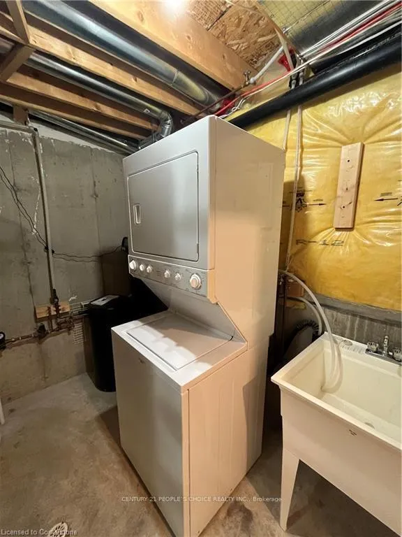 Photo 24 of Unit D98, 175 David Bergey Drive, Kitchener — HOMEH